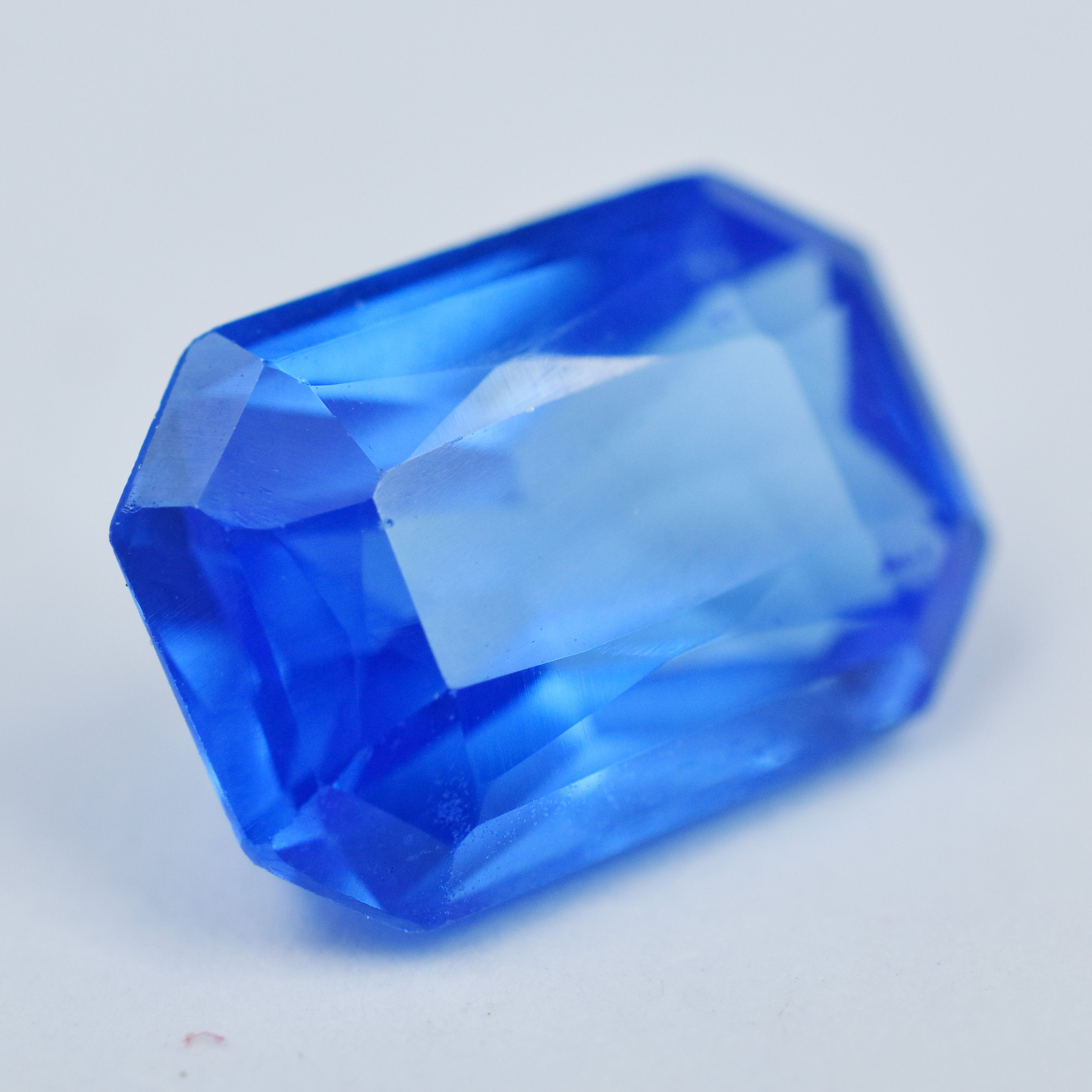 Natural Blue Color 7.55 Carat Flawless Tanzanite Emerald Shape Certified Loose Gemstone Tanzanite Gem Has Healing and Metaphysical Properties