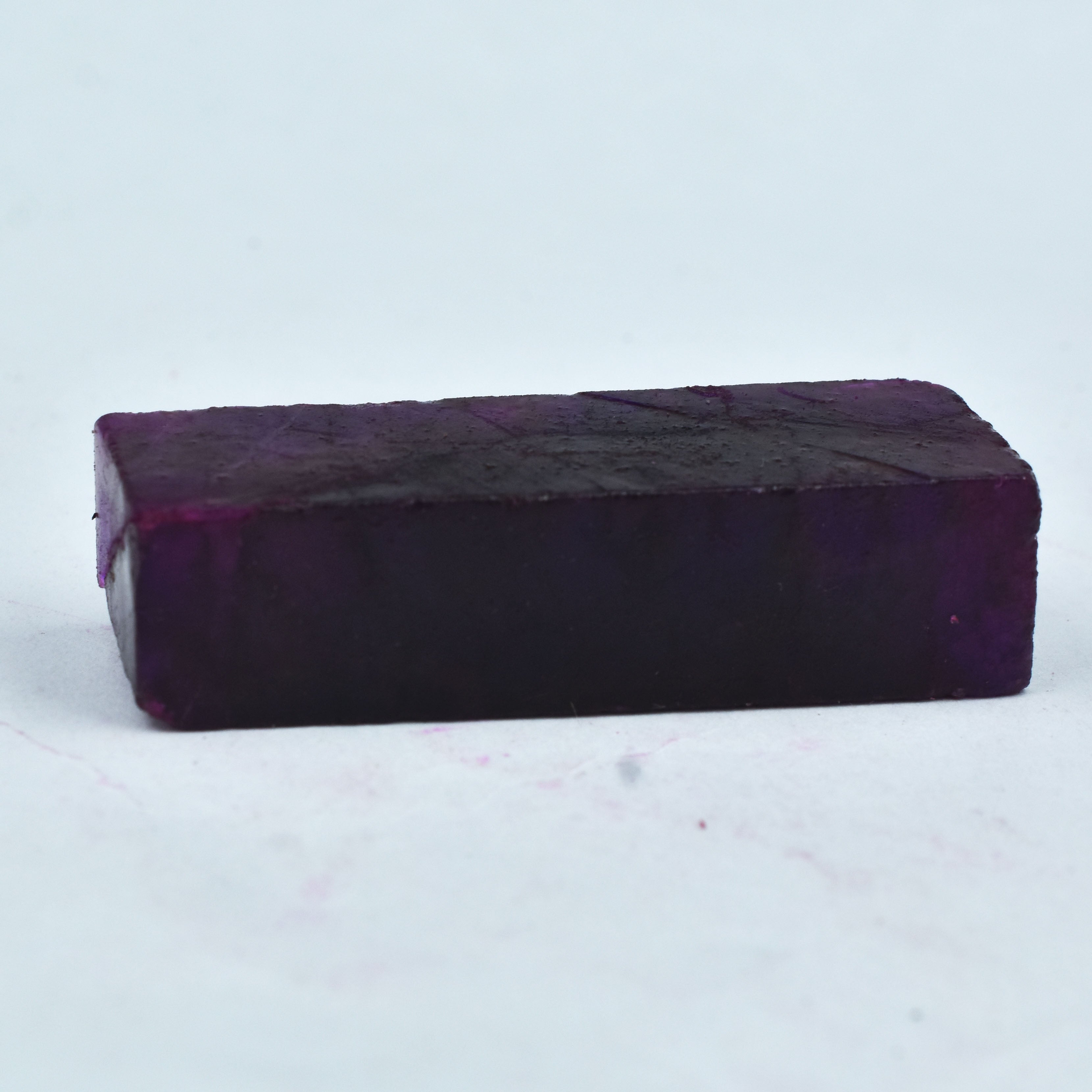 Up-Coming Winter Sale-Purple Raw Sapphire Rough Excellent Uncut Rough ! 130.23 Carat Certified Natural Healing Earth Mined Uncut Shape Sapphire Gems Rough From Sri-Lanka Best Price-Purple Sapphire