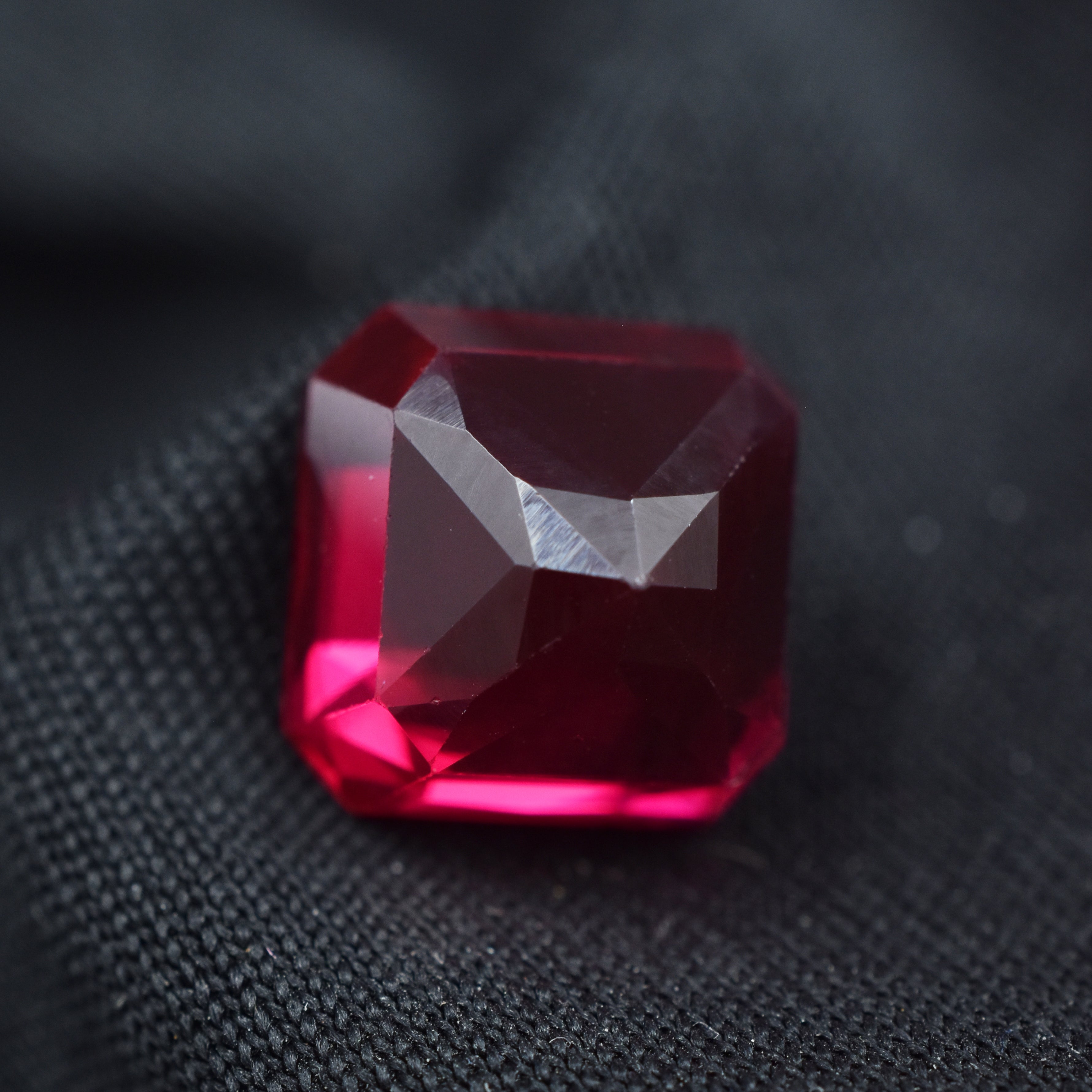 Red Ruby Known For Rareness and Exclusivity 8.75 Carat Square Cut Beautiful Pigeon Rubies Red AAA+ Quality Red Ruby Certified Natural Loose Gemstone