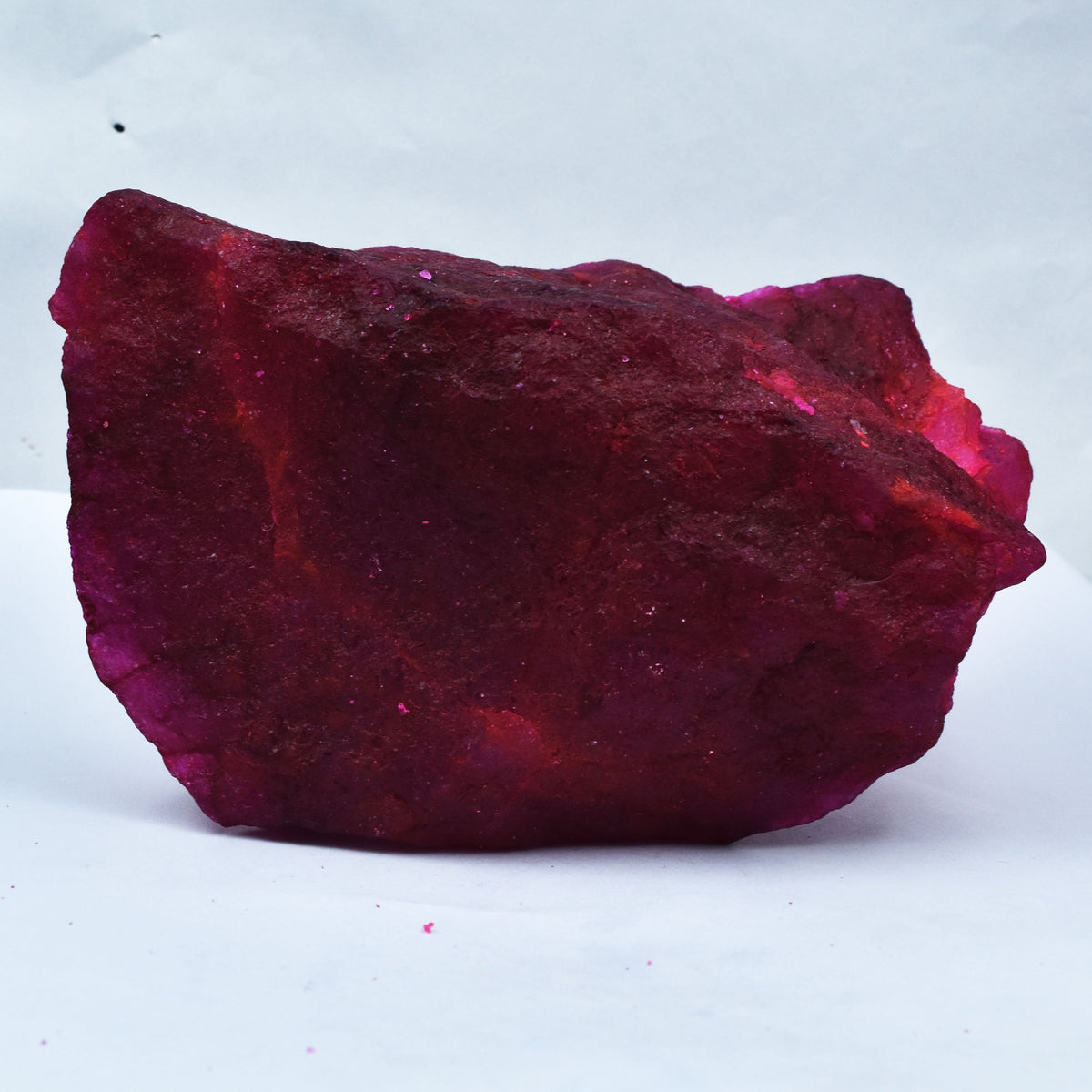 Discount Sale !! Astrologically Healing Earth Mined Certified 4000 Carat Approx Natural Uncut Shape Red Ruby Raw Gemstone Rough From Africa