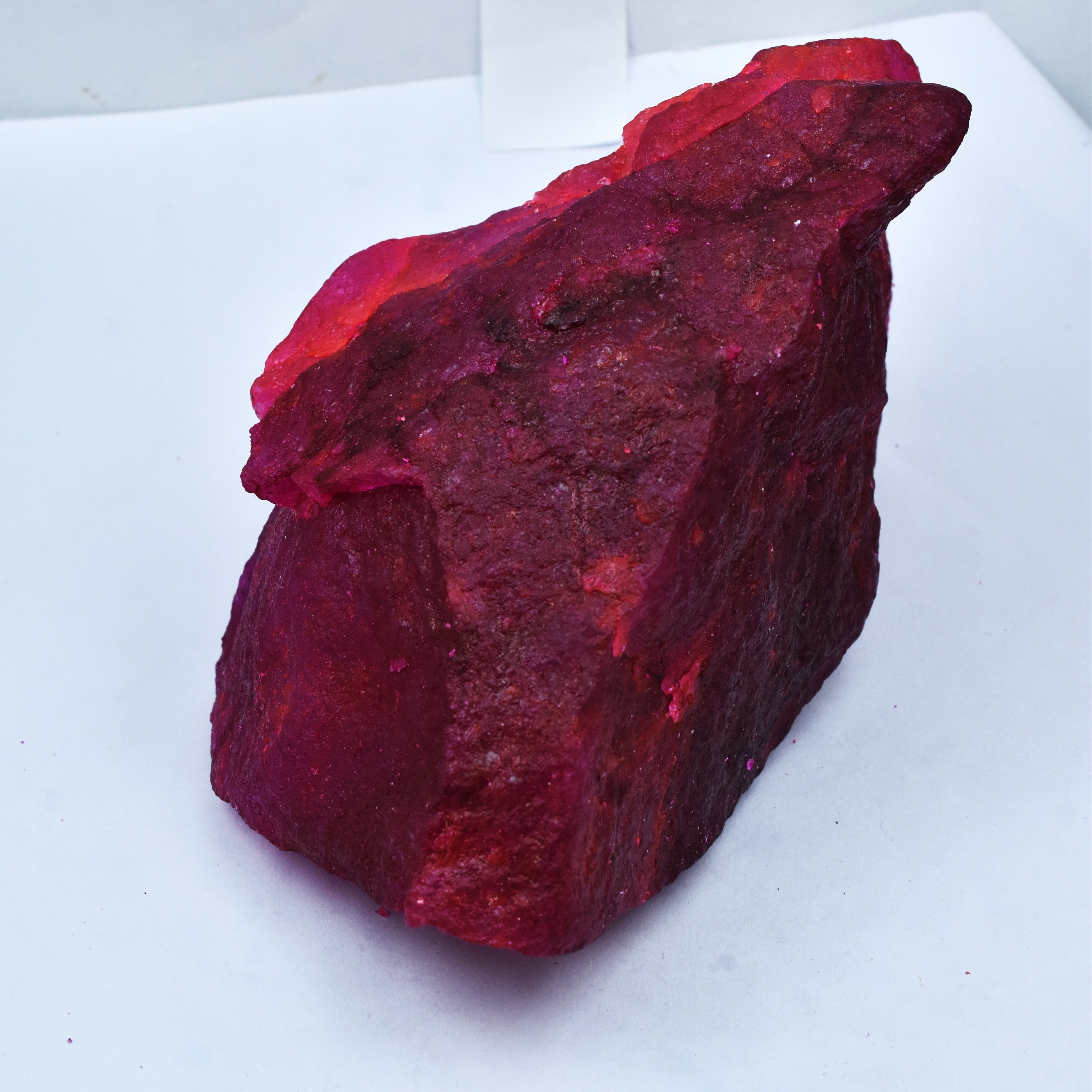 Discount Sale !! Astrologically Healing Earth Mined Certified 4000 Carat Approx Natural Uncut Shape Red Ruby Raw Gemstone Rough From Africa