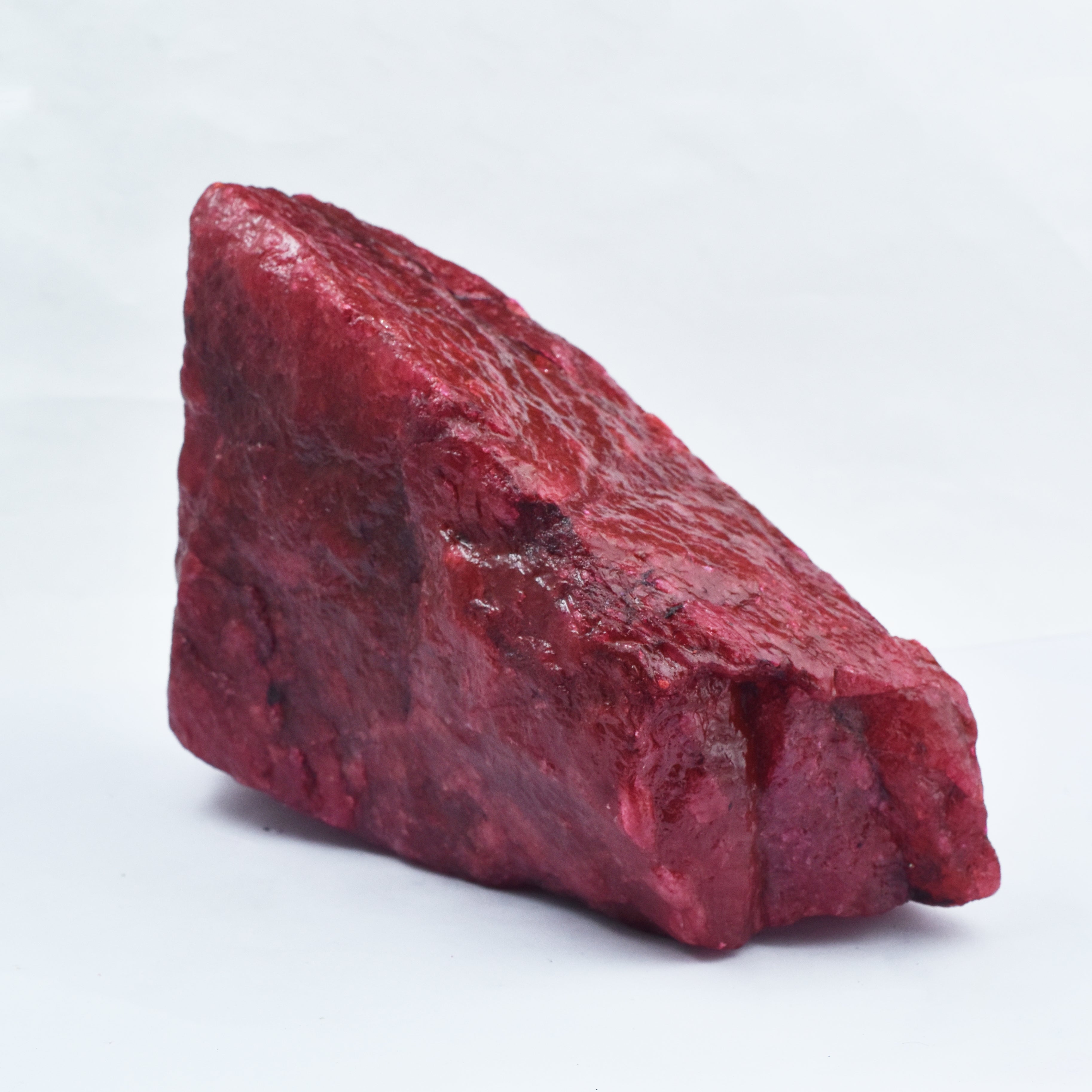 Excellent Quality Red Ruby 850-900 Carat Certified Natural Metaphysical Healing Earth Mined Uncut Shape Big Size From African Red Ruby Precious Gemstone Rough