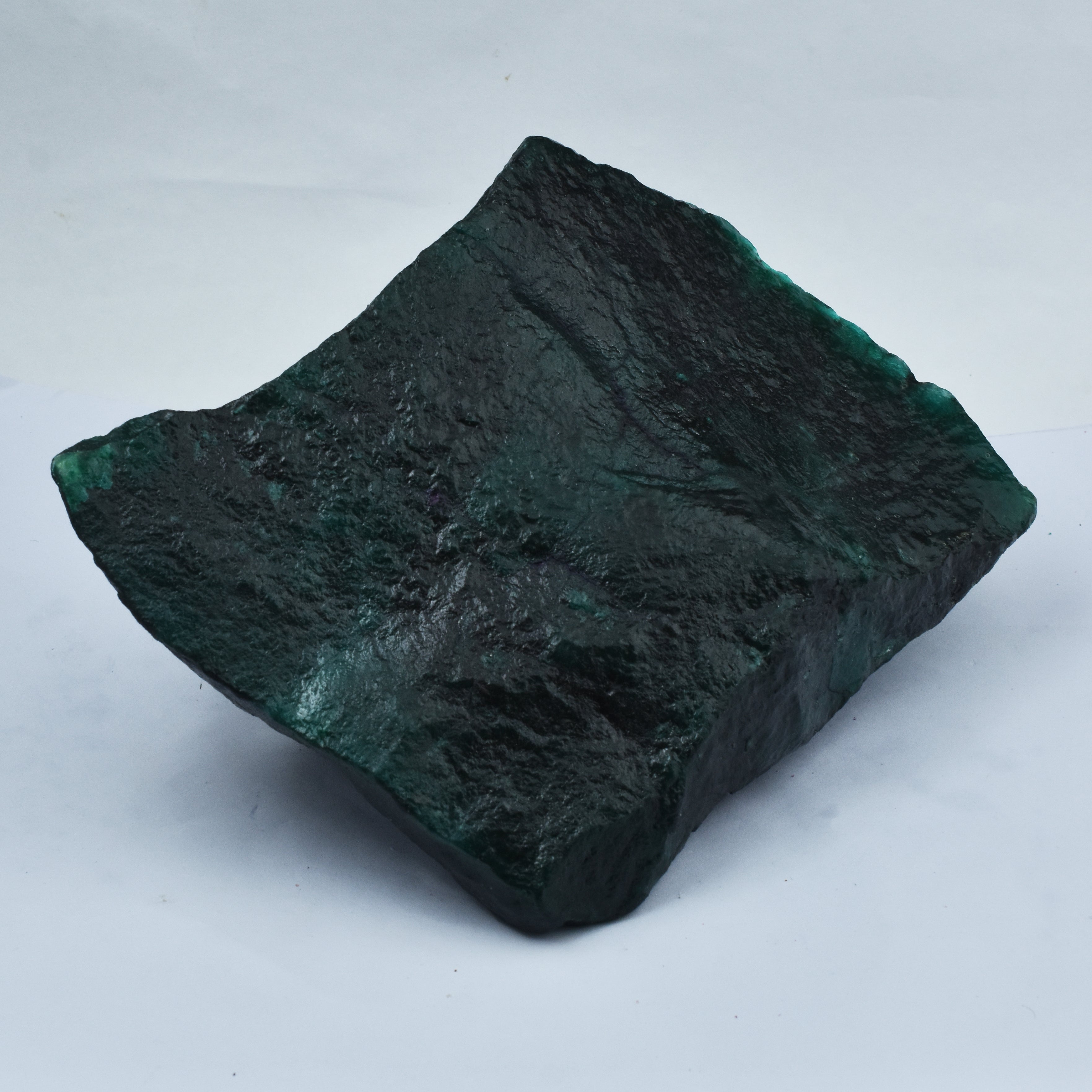 High-class Quality 4000 Carat Certified Natural Green Emerald Rough Uncut Healing Earth Mined Colombian Mines Rare Found Rock Gemstone help for any health-related issues.