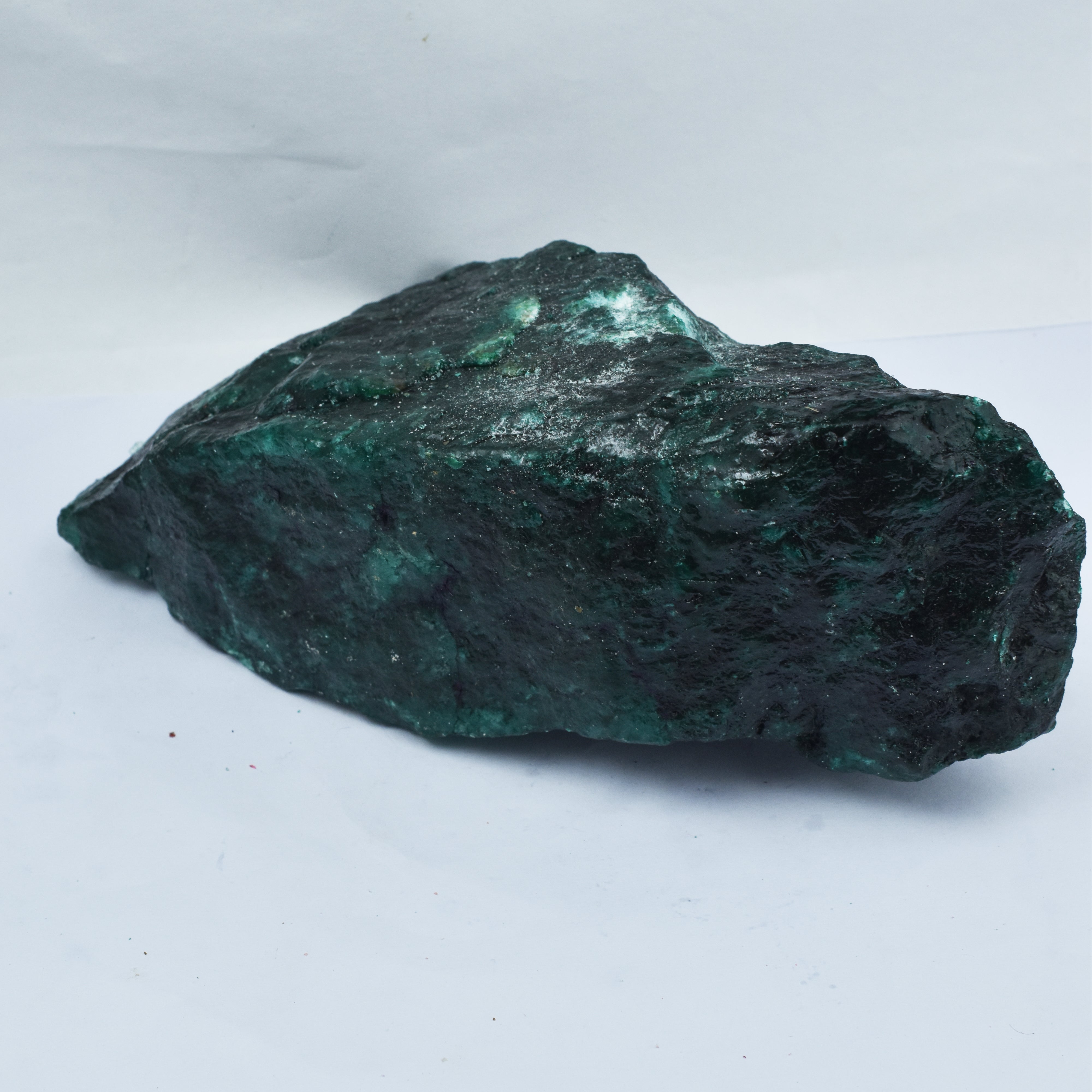 High-class Quality 4000 Carat Certified Natural Green Emerald Rough Uncut Healing Earth Mined Colombian Mines Rare Found Rock Gemstone help for any health-related issues.