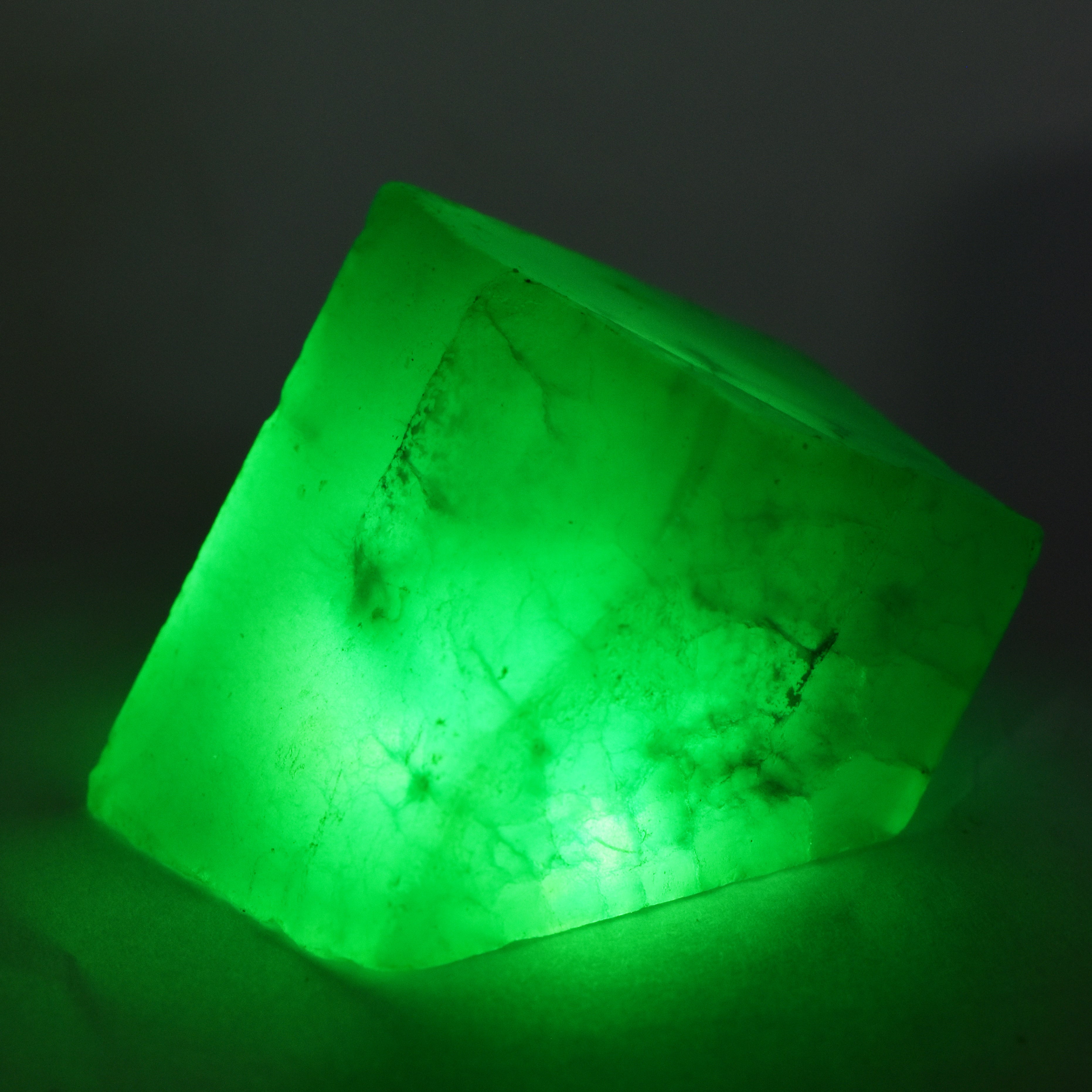 Natural Uncut Rough 372.58 Carat Green Emerald Cut Certified Loose Gemstone , Best For Good Luck & Prosperity | Free Delivery & Gift