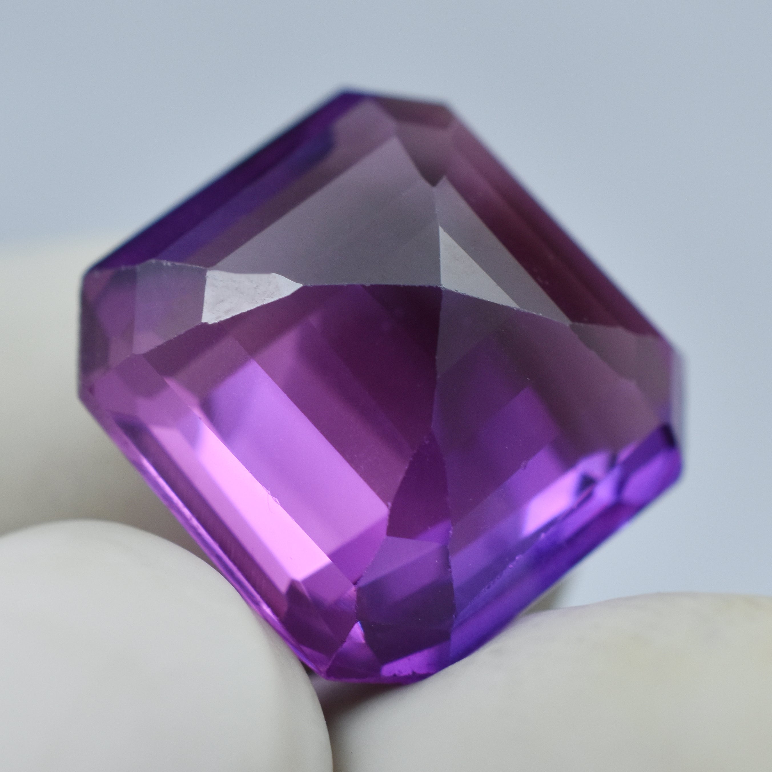 9.85 Carat Rare Natural AAA+ Flawless Royal Purple Color Change Sapphire Square Cut Loose Gemstone Certified-AAA Top Quality Gemstone/Ring & Jewelry Making Gemstone Excellent Size For Ring