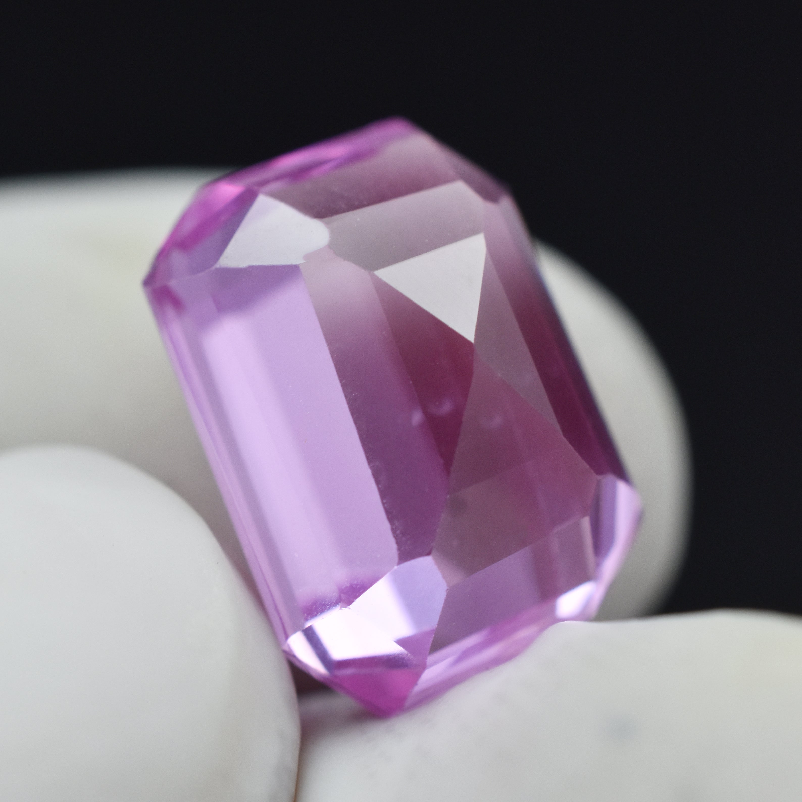 Very Beautiful Emerald Cut Pink Sapphire 8.25 Carat Certified Natural Loose Sapphire Gemstone Sapphire Jewelry