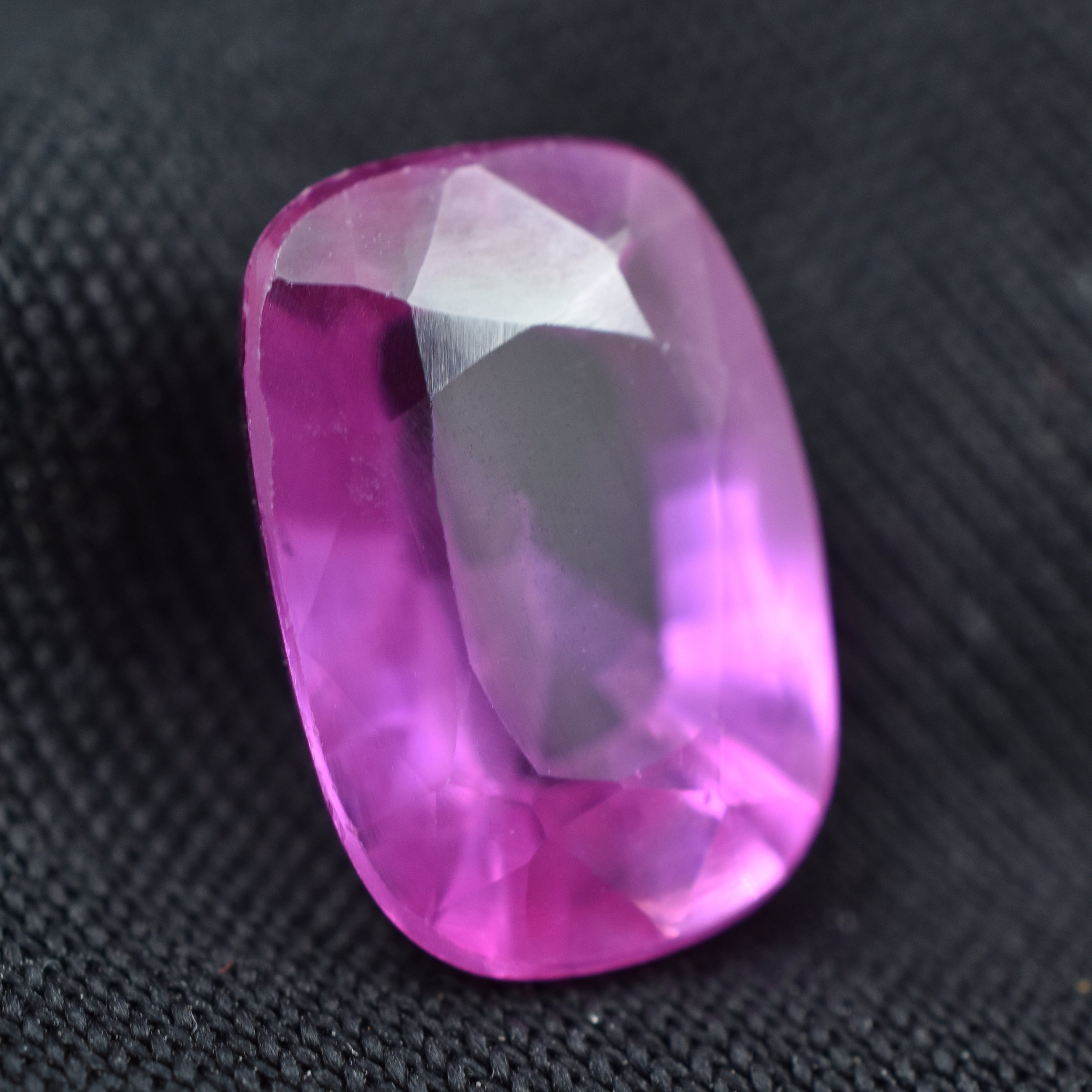 Pretty Loose Gemstone From Sri-Lanka Sapphire 5.95 Carat Emerald Cut Certified Natural Pink Sapphire