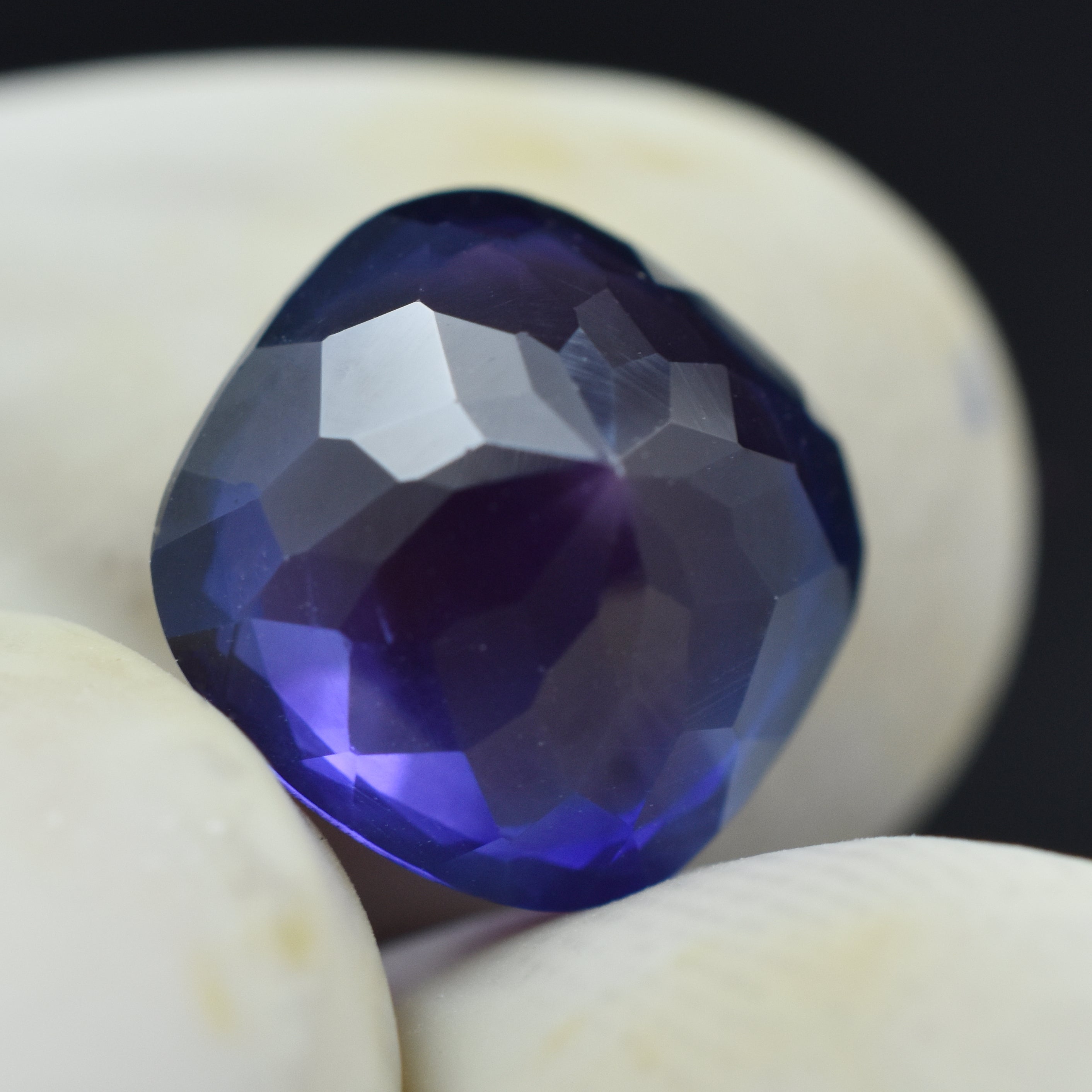 Natural Adorable Purple Gem 6.30 Carat Certified Natural Square Cushion Cut Tanzanite Loose Gemstone