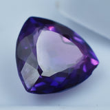 Certified Sri Lanka sapphire, 9.56 carats, a color-changing trillion-cut gem