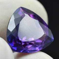 Beautiful Purple Tanzanite From Tanzania 6.75 Carat Trillion Shape Natural Loose Certified Gemstone