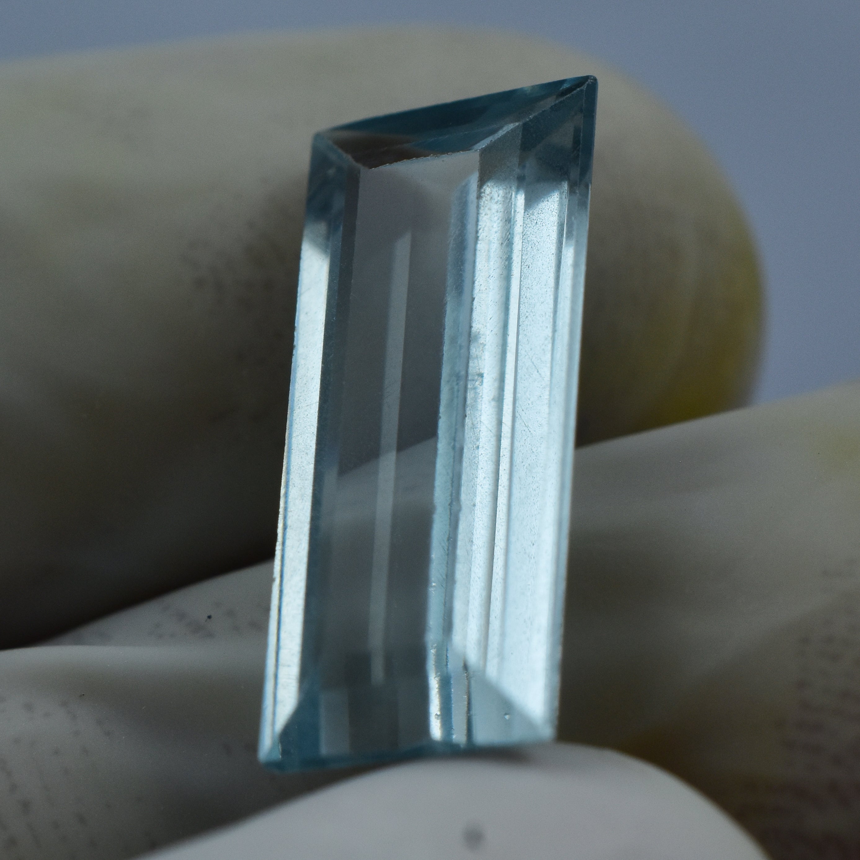 Best Certified 5.05 Carat Baguette Shape Natural Blue Aquamarine Loose Gemstone Protection from Negative Energies Aquamarine Blue Gem