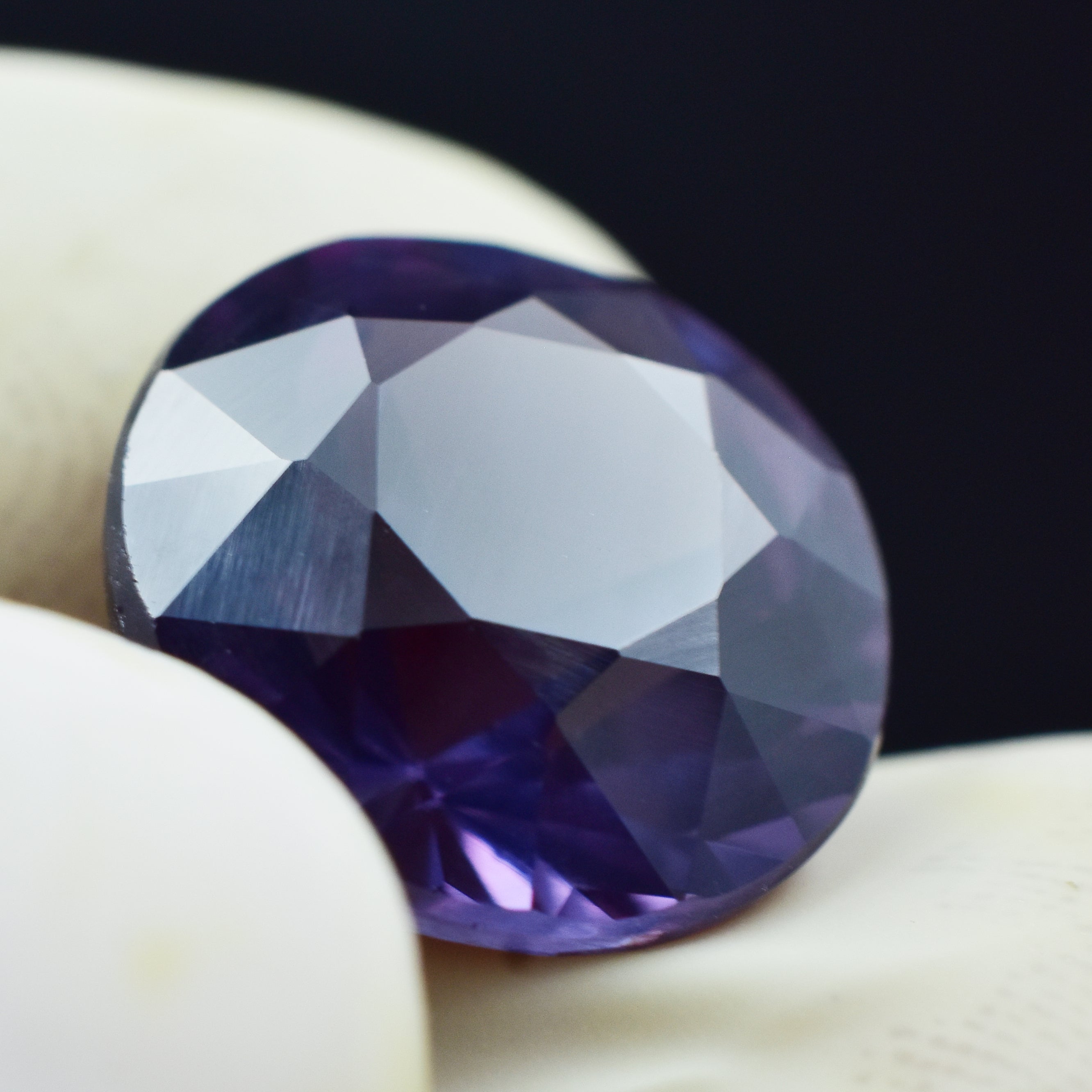 Best Offer On !! Natural Alexandrite 9.25 Carat Color-Change Round Cut Certified Loose Gemstone With Free Shipping & Gift