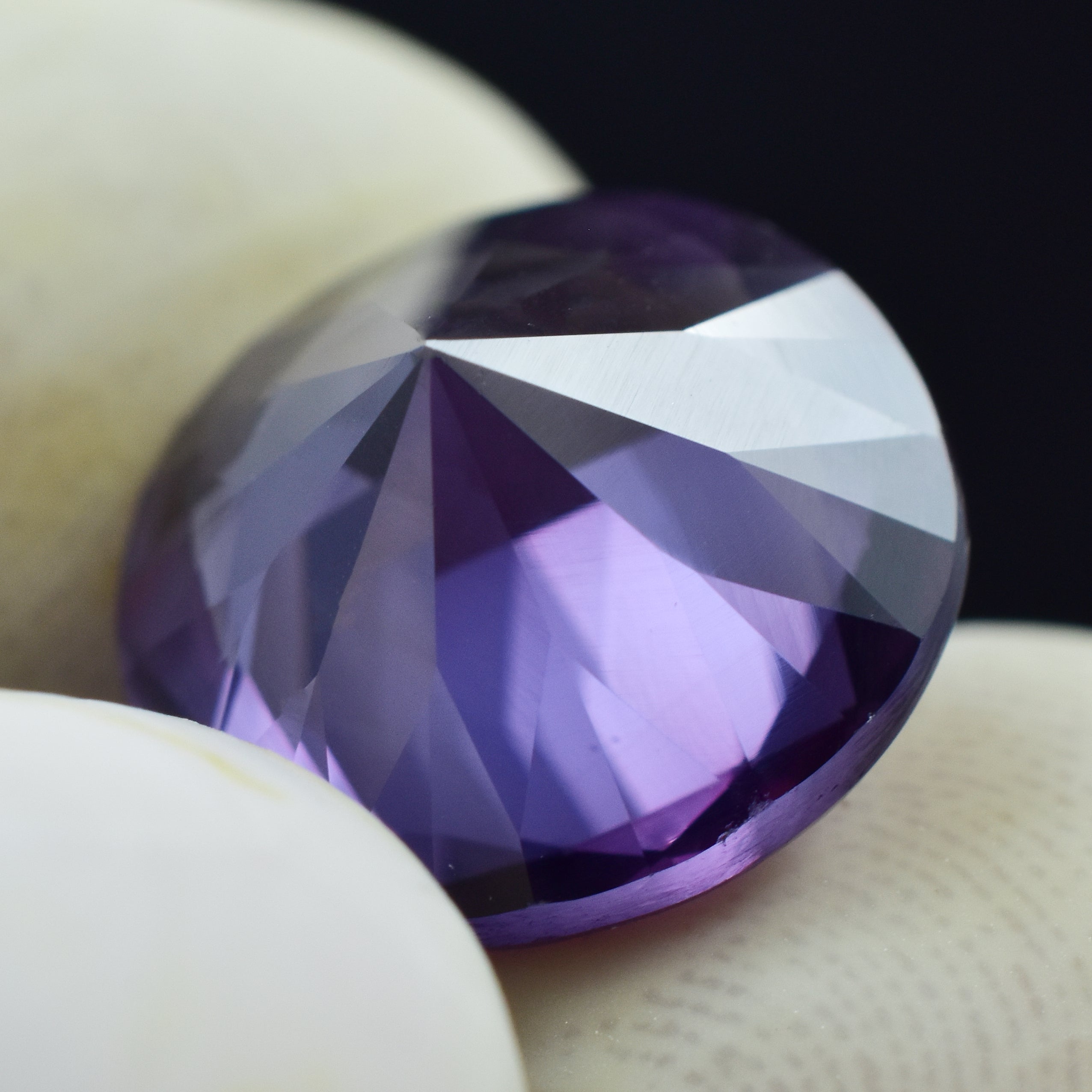 Best Offer On !! Natural Alexandrite 9.25 Carat Color-Change Round Cut Certified Loose Gemstone With Free Shipping & Gift