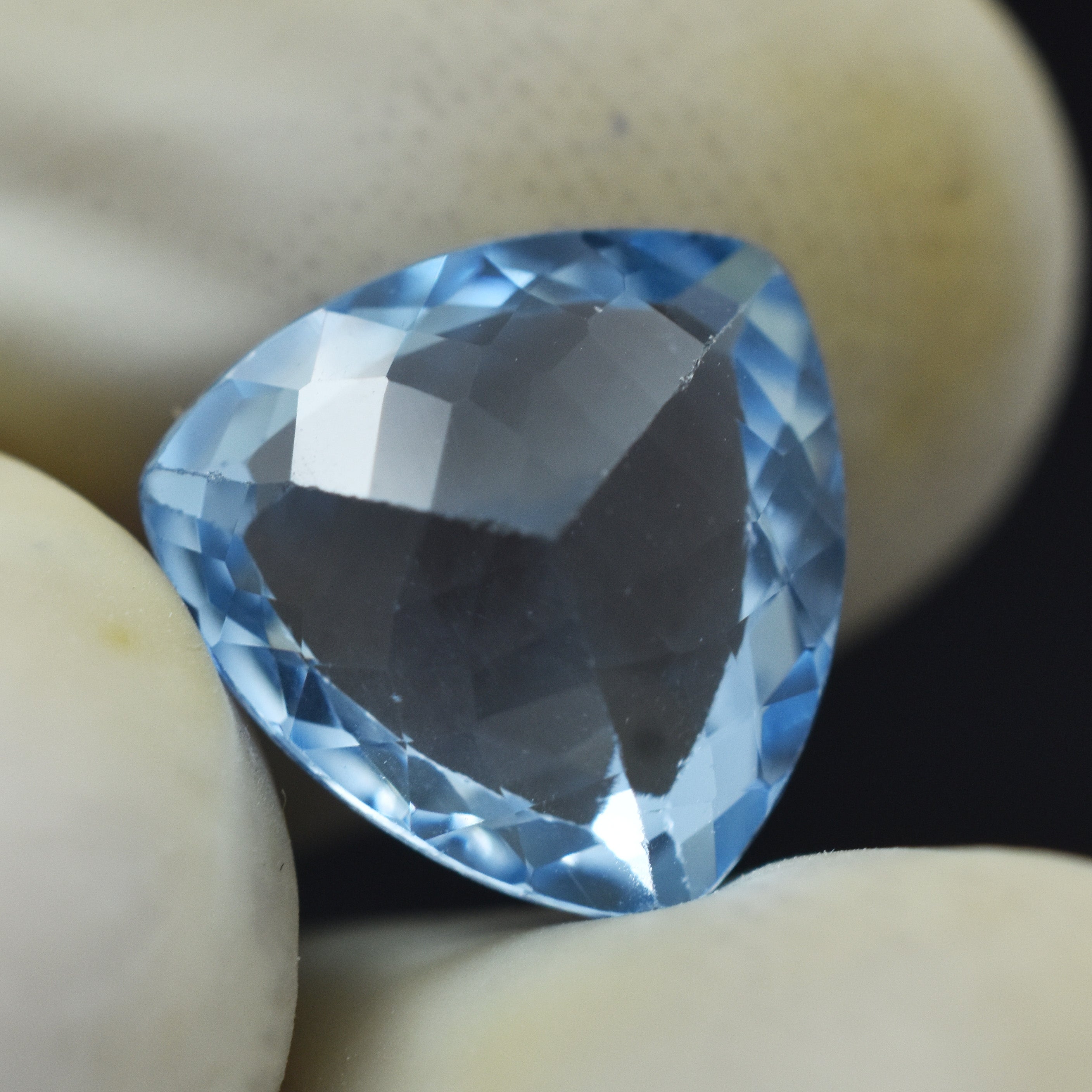 September Sapphire Gem Natural Certified 4.00 Carat Natural Trillion Cut Light Blue Sapphire Loose Gemstone