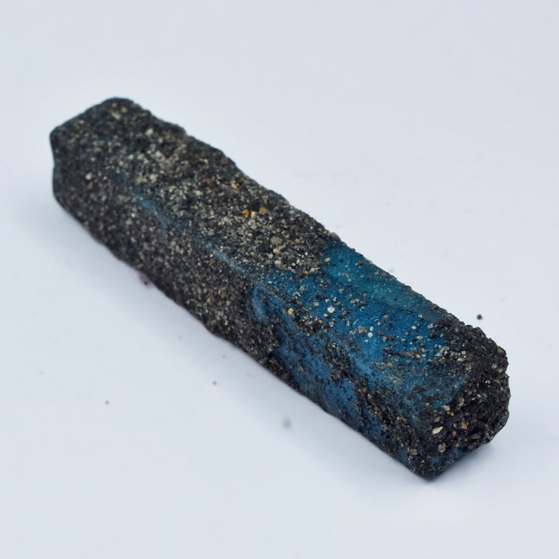 150 Carat Natural Aquamarine Rough Gemstone close up