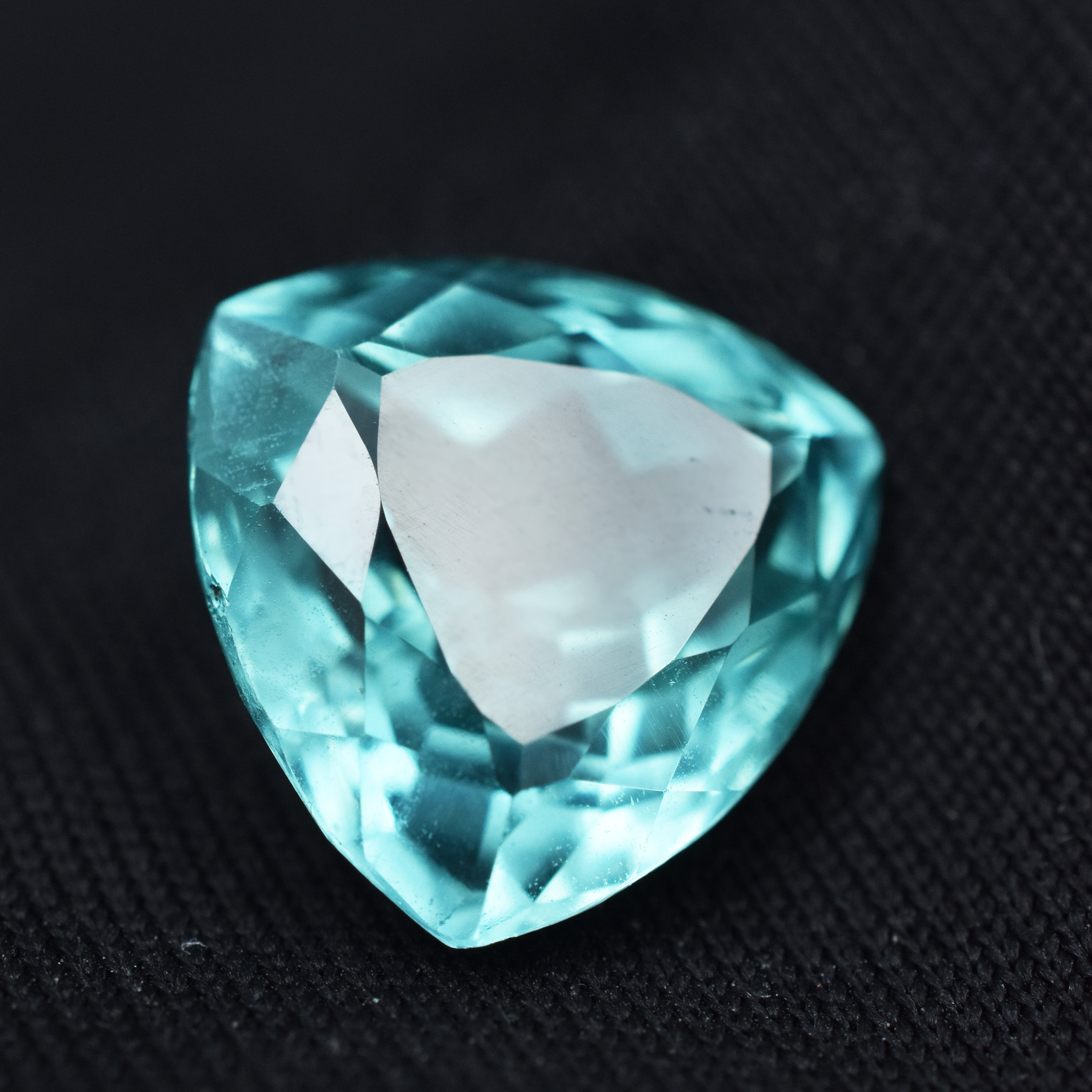 Sapphire Bluish Green 7.80 Carat Trillion Cut Natural Certified Loose Gemstone Jewelry Making Gemstone