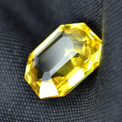 Yellow Sapphire 7.20 Carat Natural Flawless Ceylon Yellow Sapphire Emerald Shape Loose Gemstone Jewelry Making stone