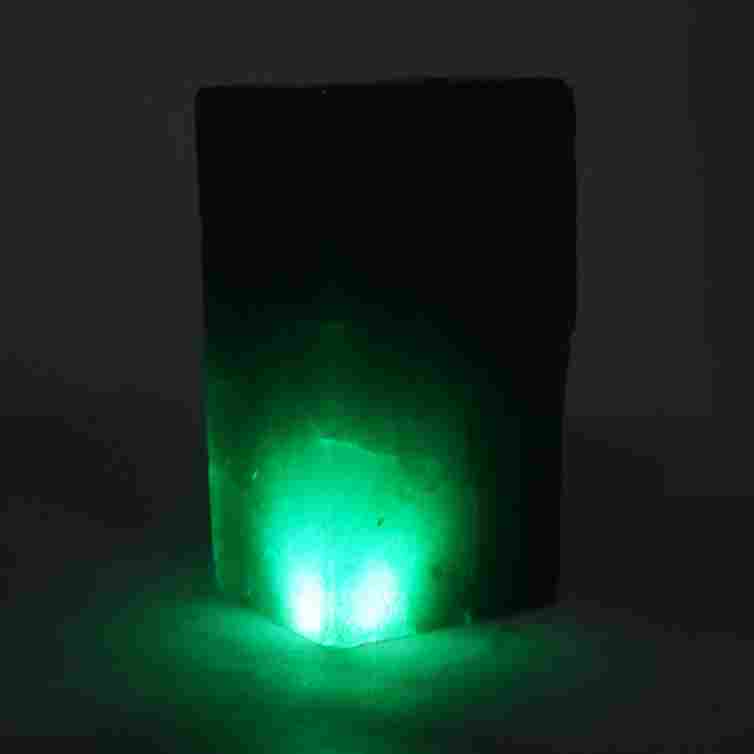 Natural Emerald 250 Ct Rough Uncut Raw Gemstone