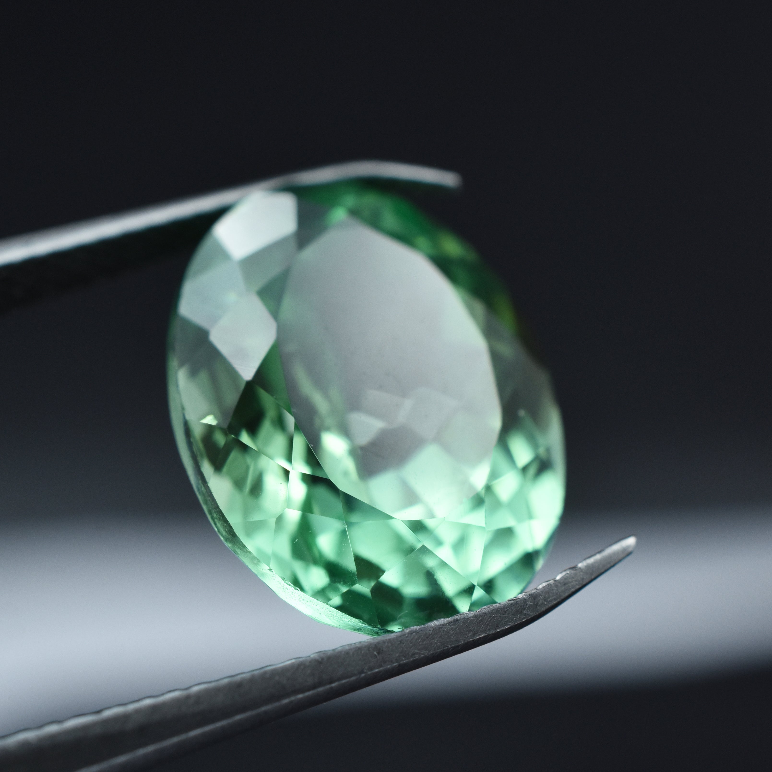 Light Bluish Green Sapphire From Sri-Lanka 9.55 Carat Oval Shape Sapphire Natural Loose Certified Gemstone