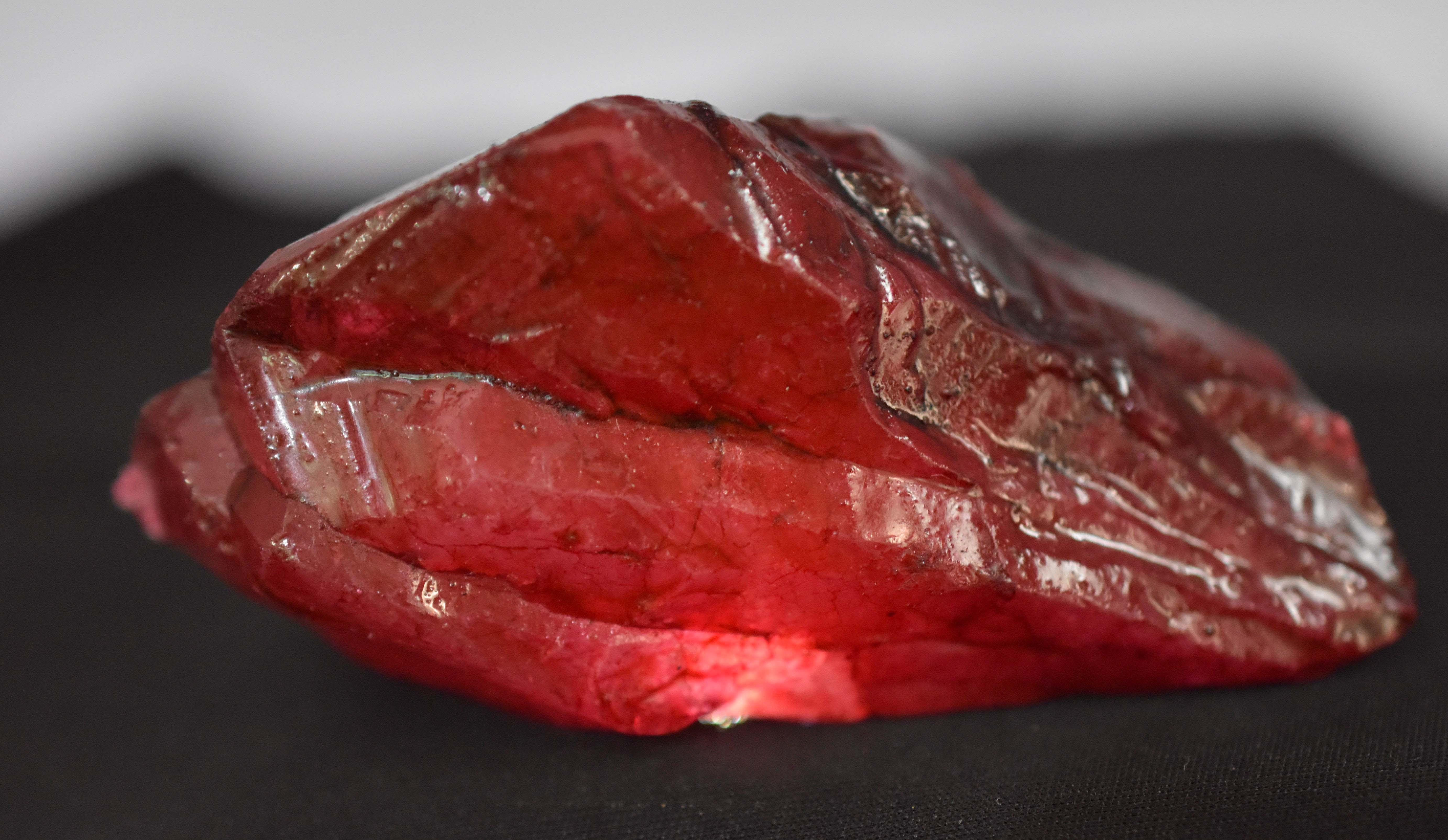 Very Beautiful Red Ruby 9.65 Carat Square Shape Natural Red Ruby Mozambique Loose Gemstone