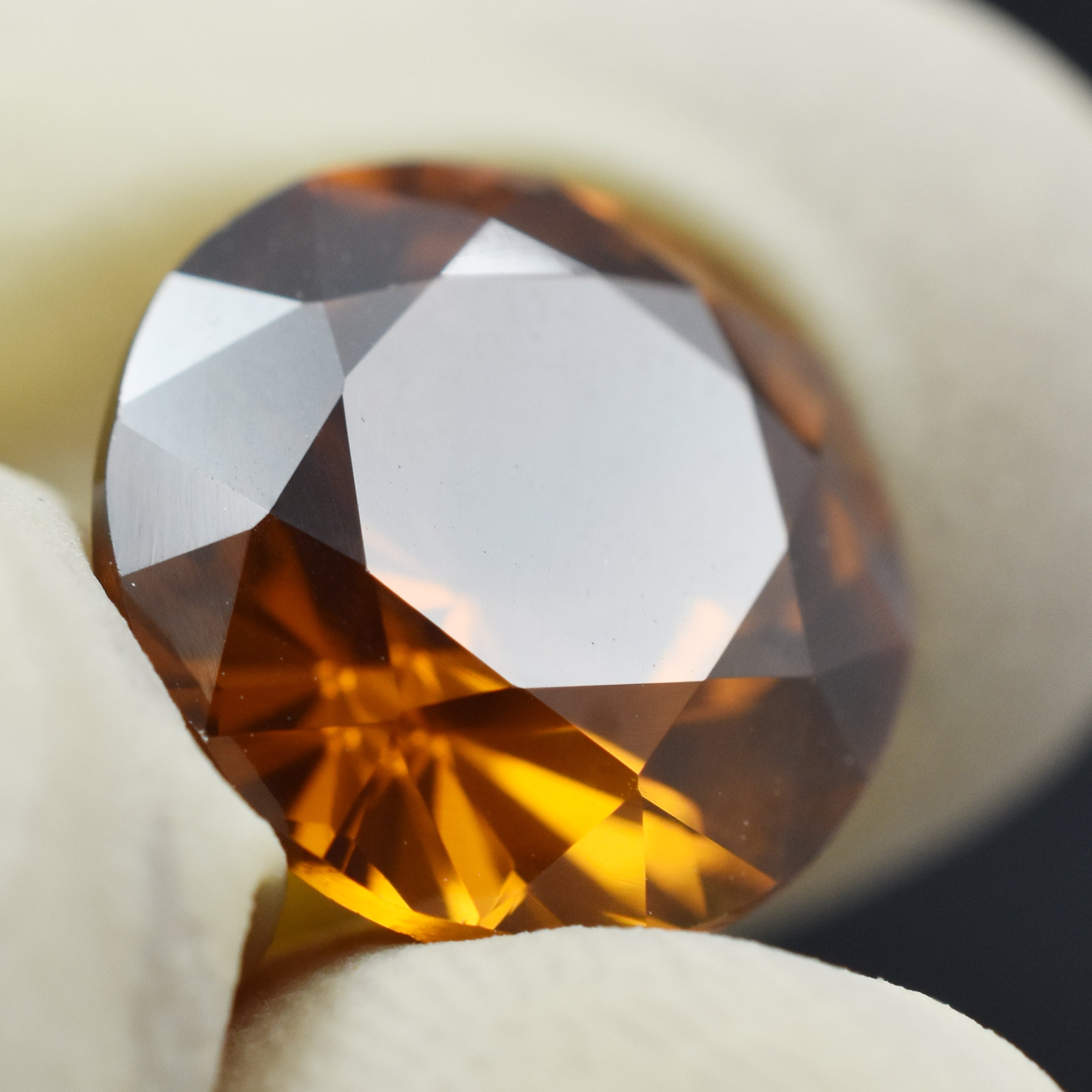 Natural 7.00 Carat Certified Round Cut Orange Sapphire Natural Loose Gemstone Manage Intuition & Protection Sapphire Yellow Stone