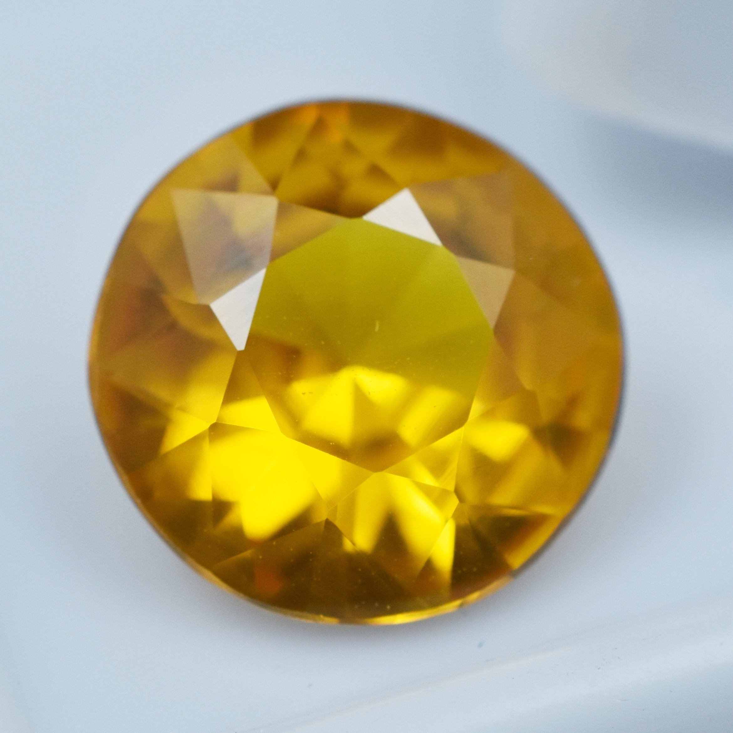 Beautiful Gift For Your Friends 6.80 Carat Round Cut Yellow Sapphire Natural Certified Loose Gemstone Amazing Offer Grab For It