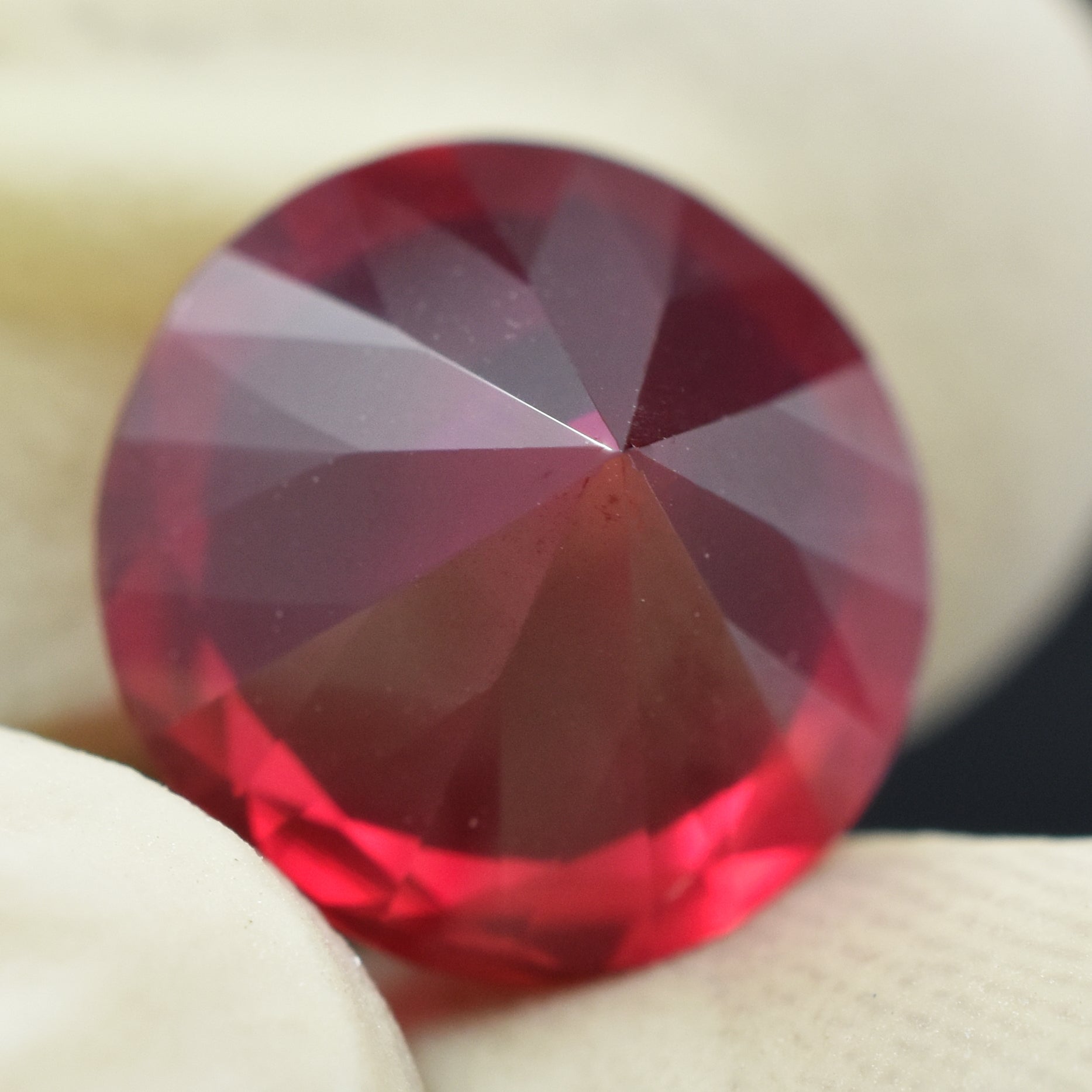 Burmese Ruby Red 8.45 Carat Certified Red Ruby Round Shape Natural Loose Gemstone Best For Engagement Rings