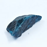 uncut aquamarine stone