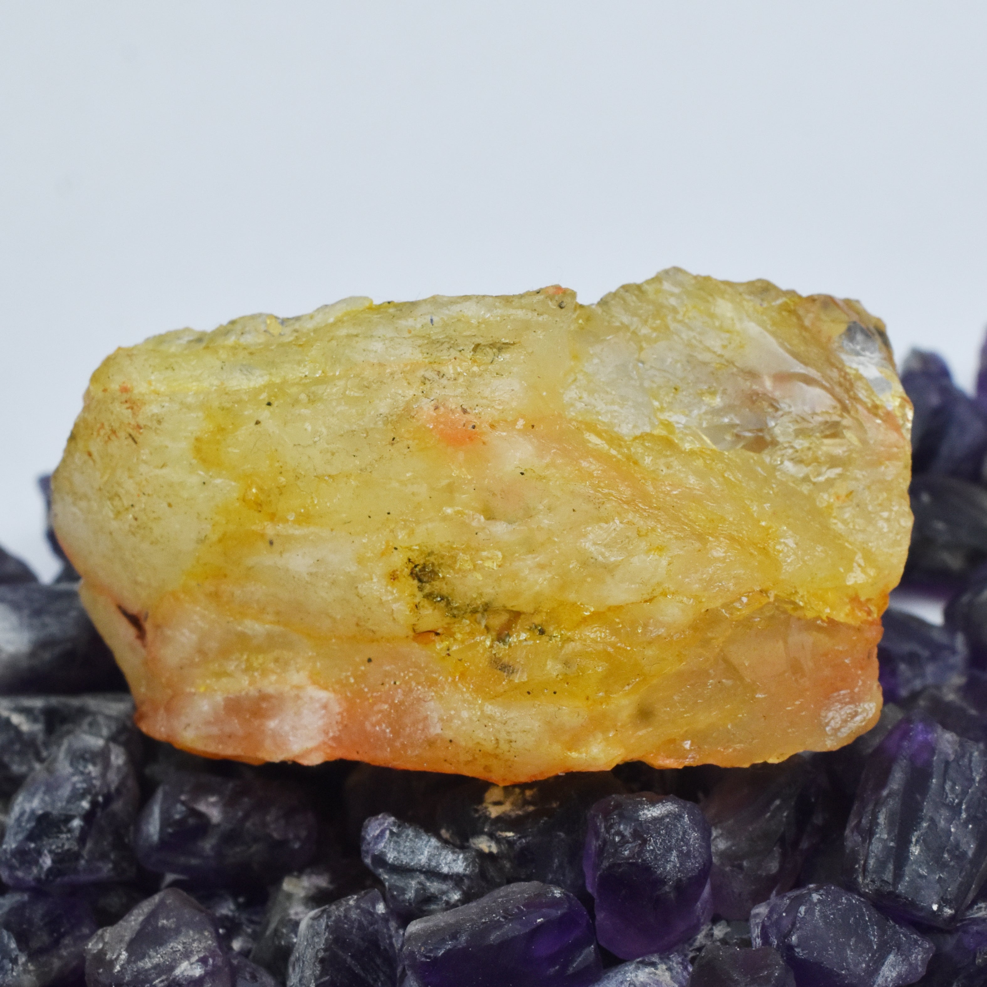 Big Sale !! 333 Ct Natural Yellow Certified Sapphire Specimen Row Rough Earth Mined Row Loose Gemstone Genuine Heliodor Yellow Beryl Rough Gemstone Best Gift For Her/him