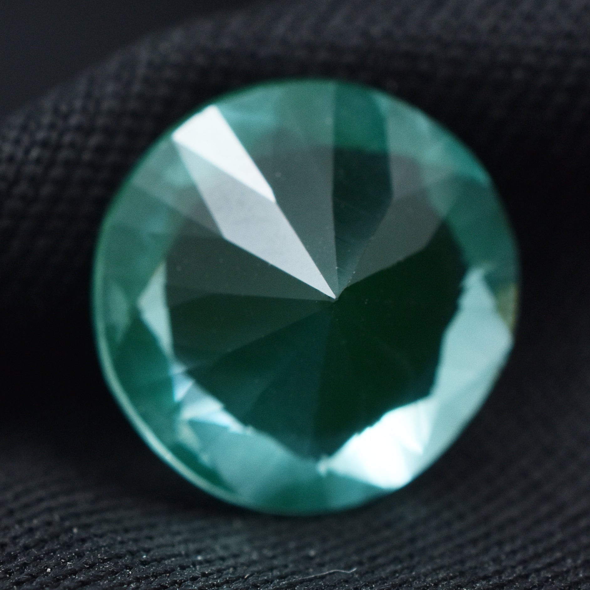 Perfect Sapphire Natural Stone 4.80 Carat Bluish Green Sapphire Round Cut Certified Loose Gemstone
