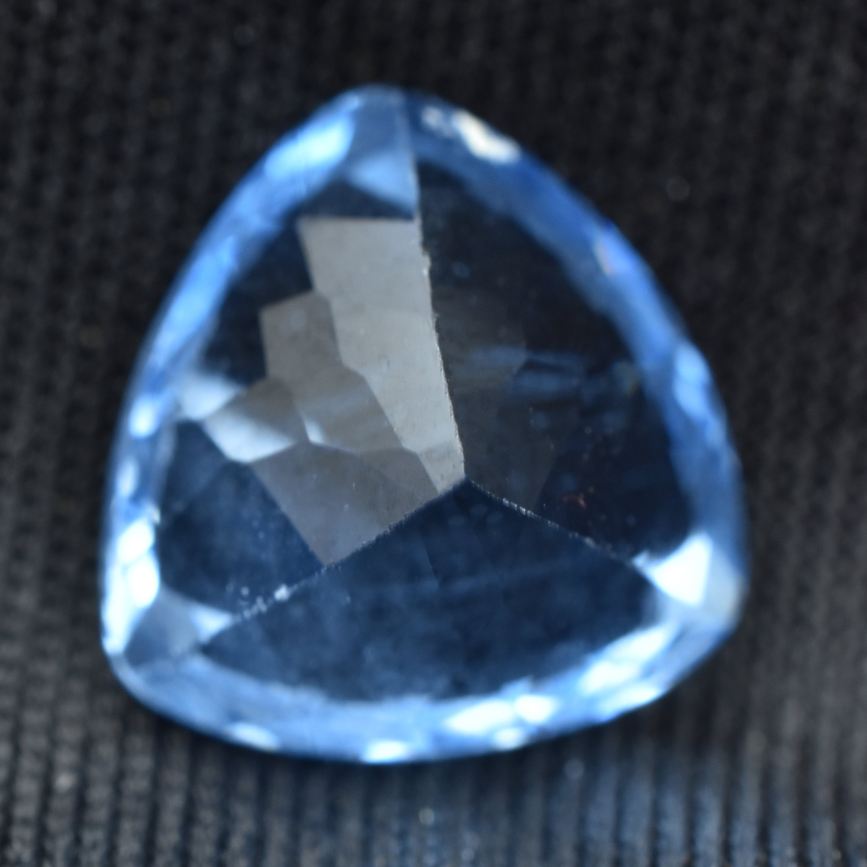 Glistening Sapphire Natural Certified 5.30 Carat Blue Sapphire Trillion Cut Loose Gemstone