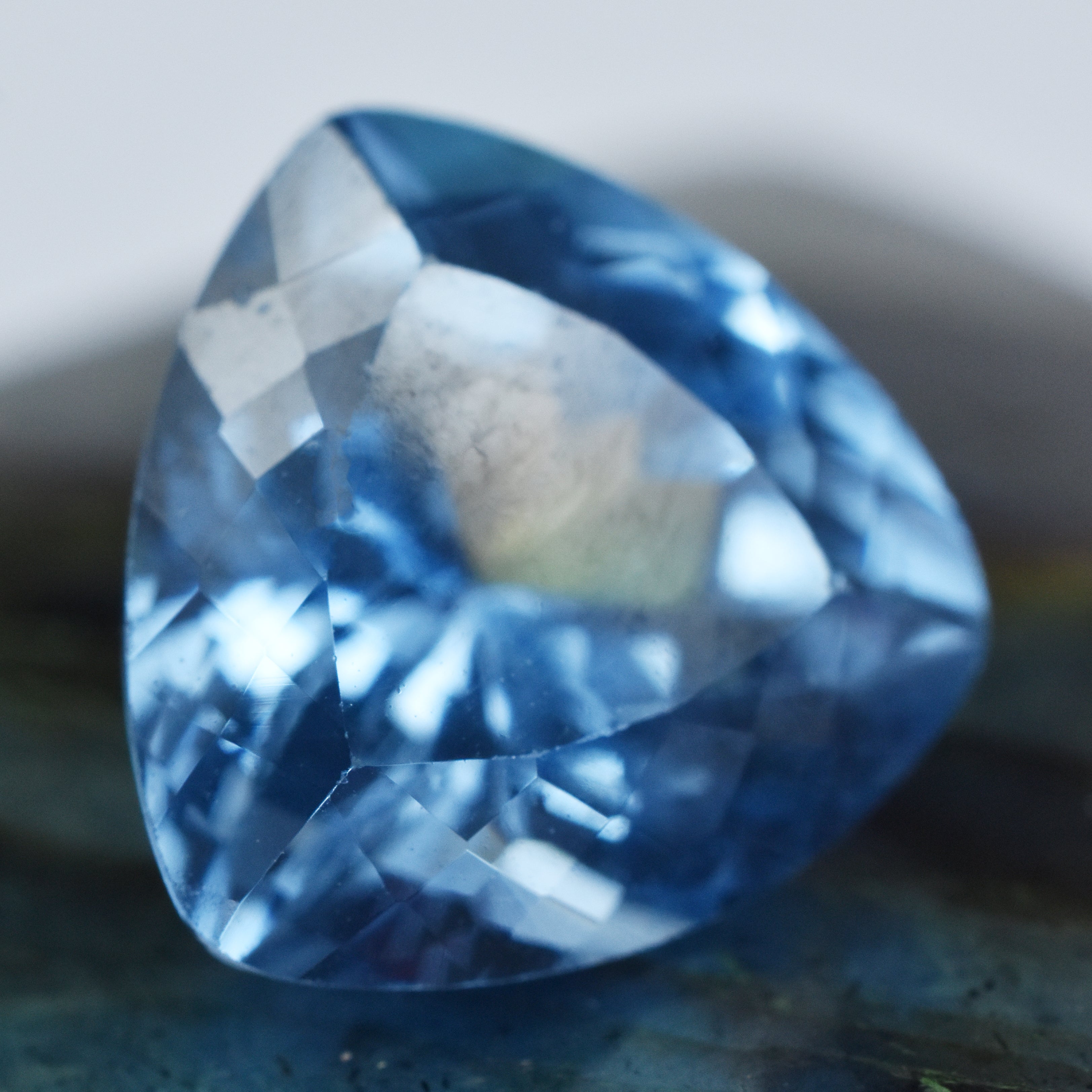 Glistening Sapphire Natural Certified 5.30 Carat Blue Sapphire Trillion Cut Loose Gemstone