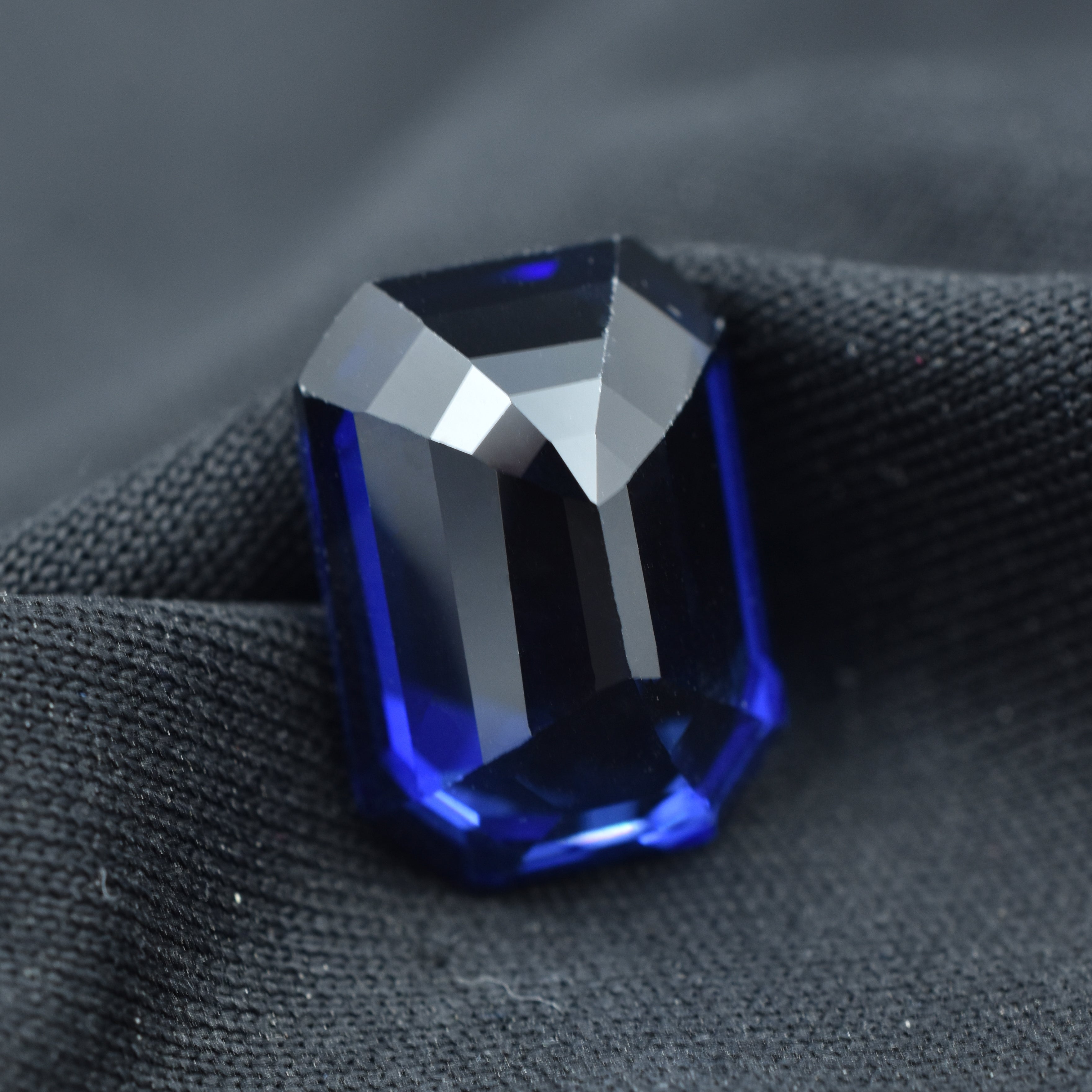 Amazing Dark Blue Color Tanzanite 7.45 Carat Blue Tanzanite Emerald Cut Natural Certified Loose Gemstone