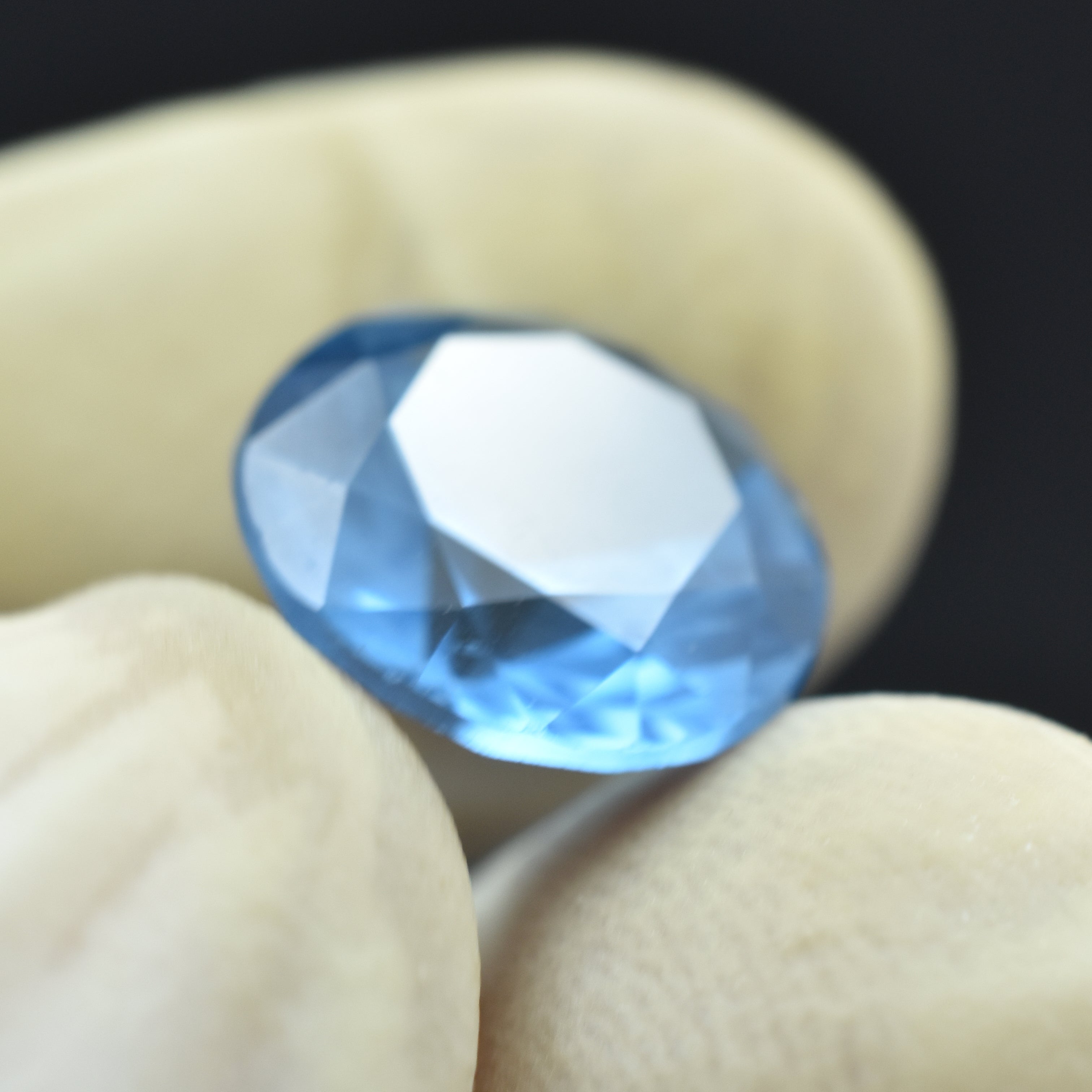 Very Amazing Sapphire Blue 5.70 Carat Round Shape Certified Natural Loose Gemstone Best Gift For Couples