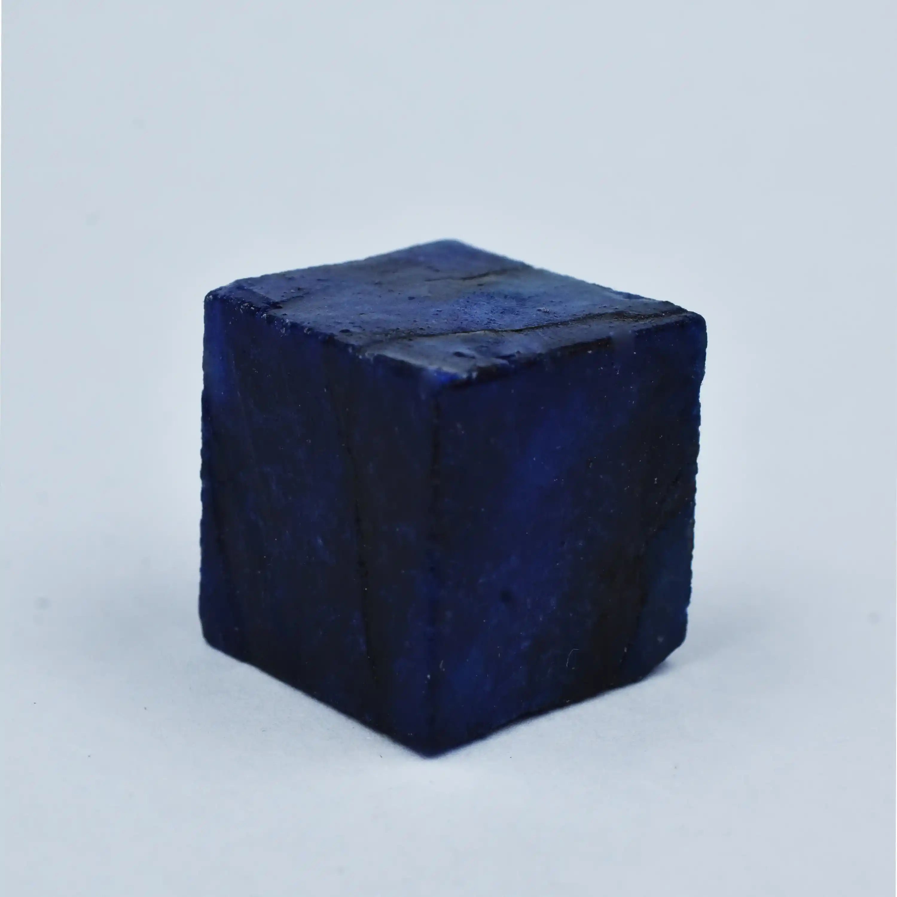 rough sapphire for sale