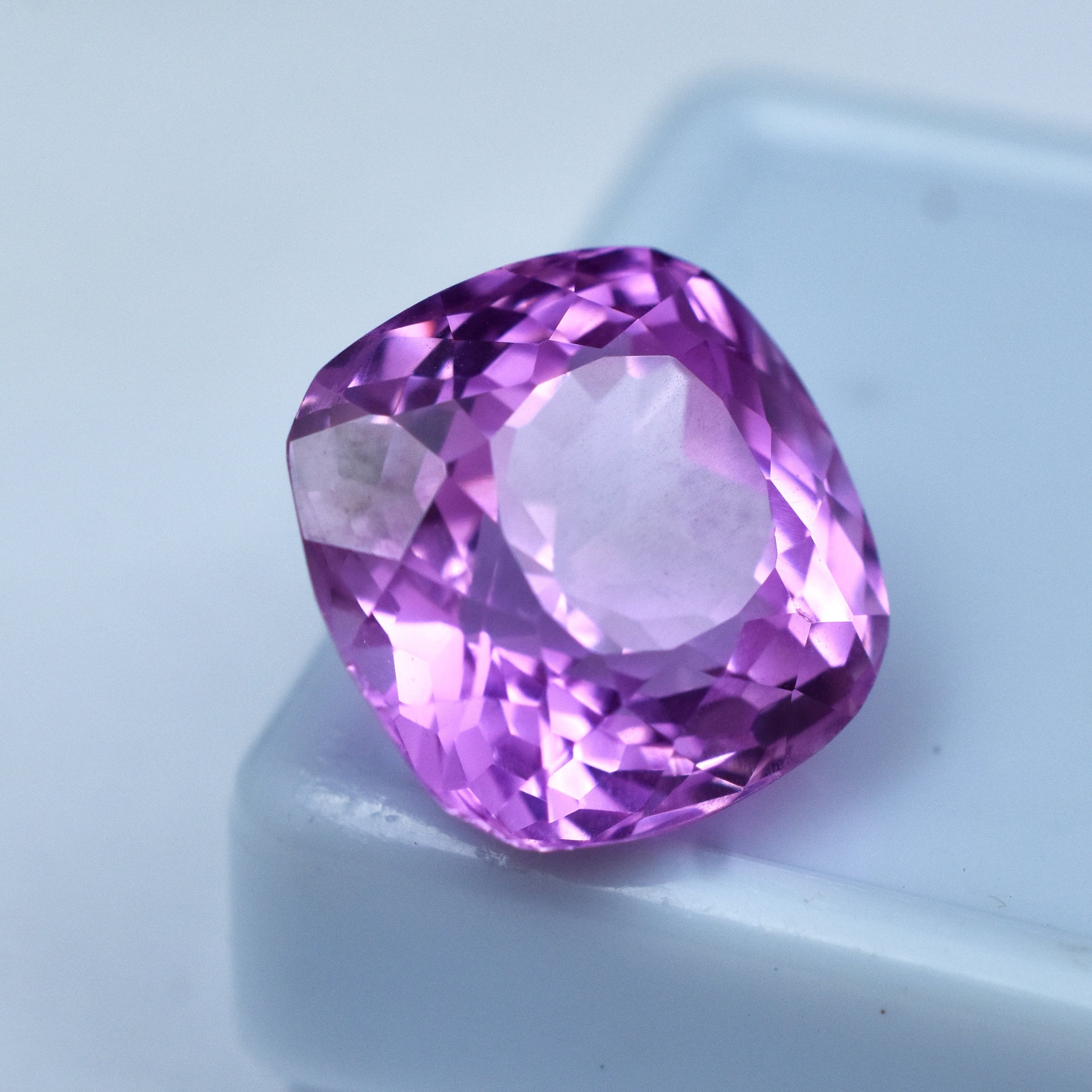 Sapphire From Sri Lanka 11.35 Carat Natural Flawless Ceylon Pink Sapphire Certified Square Cushion Shape Loose Gemstone Most Genuine Sapphire For Jewelry Making Gemstone Natural Pink Sapphire Stone