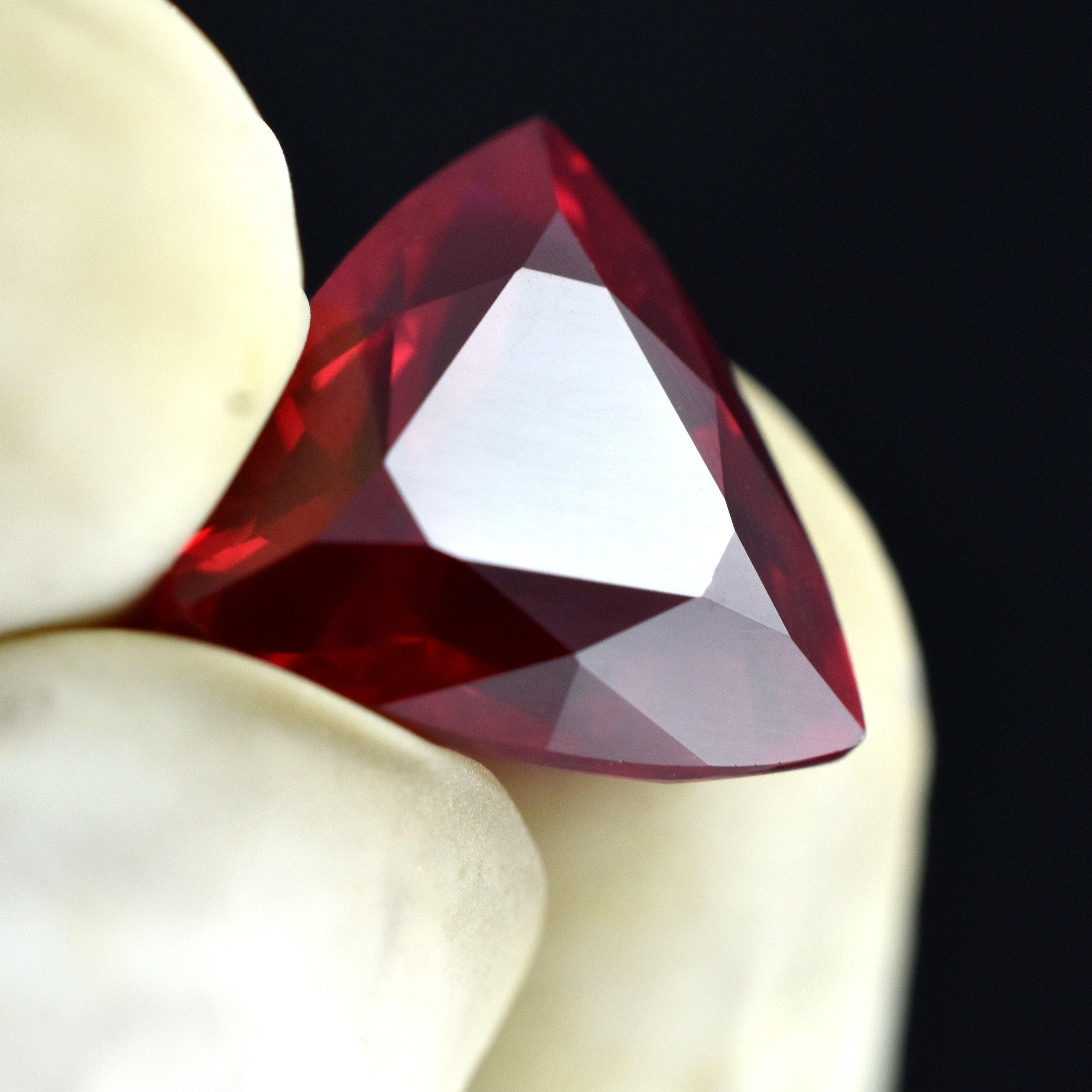 Ring Size Stone !! Trillion Cut 10.20 Carat Natural CERTIFIED Pigeon Blood Red Ruby Loose Gemstone Pigeon Red Ruby Loose Gemstone