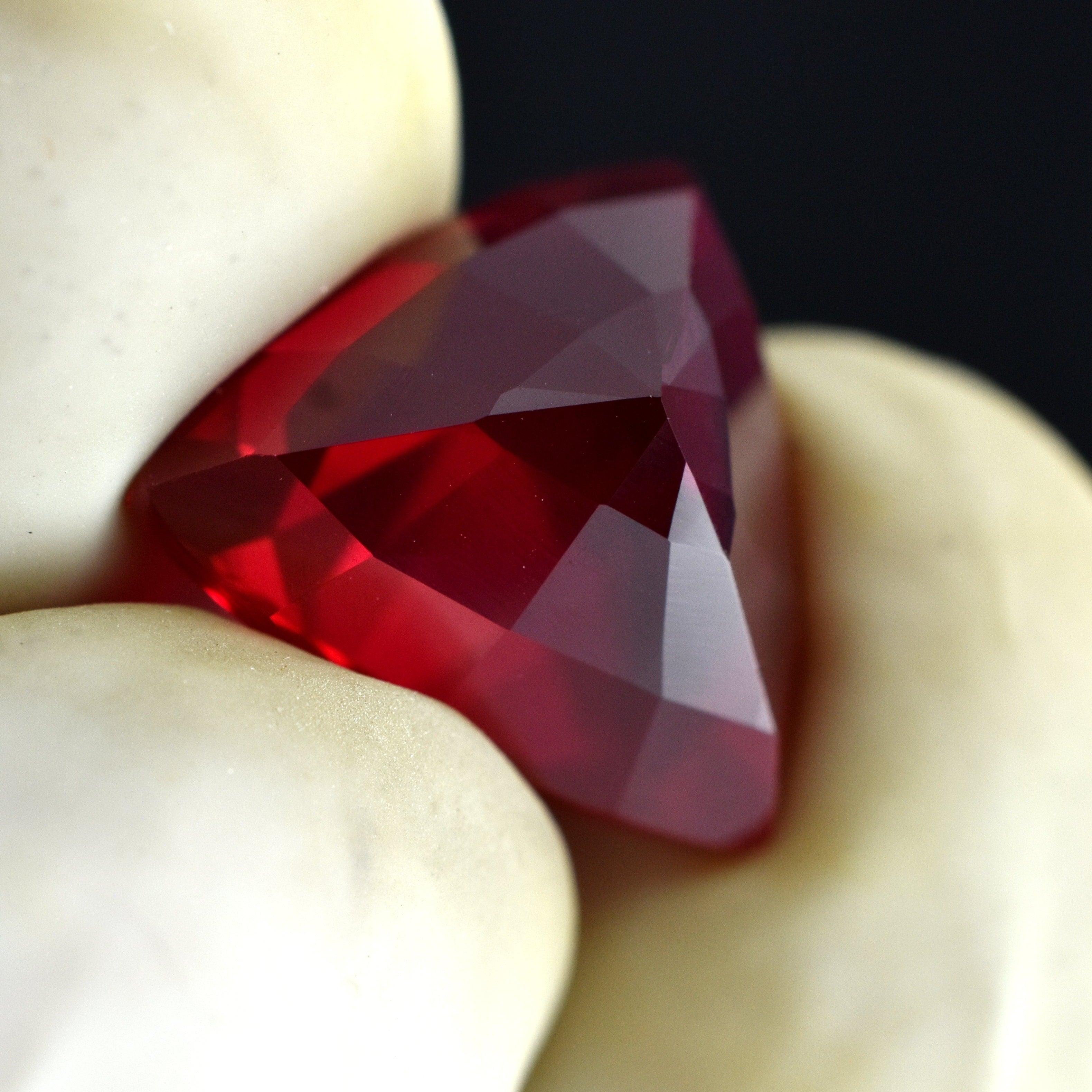 Ring Size Stone !! Trillion Cut 10.20 Carat Natural CERTIFIED Pigeon Blood Red Ruby Loose Gemstone Pigeon Red Ruby Loose Gemstone