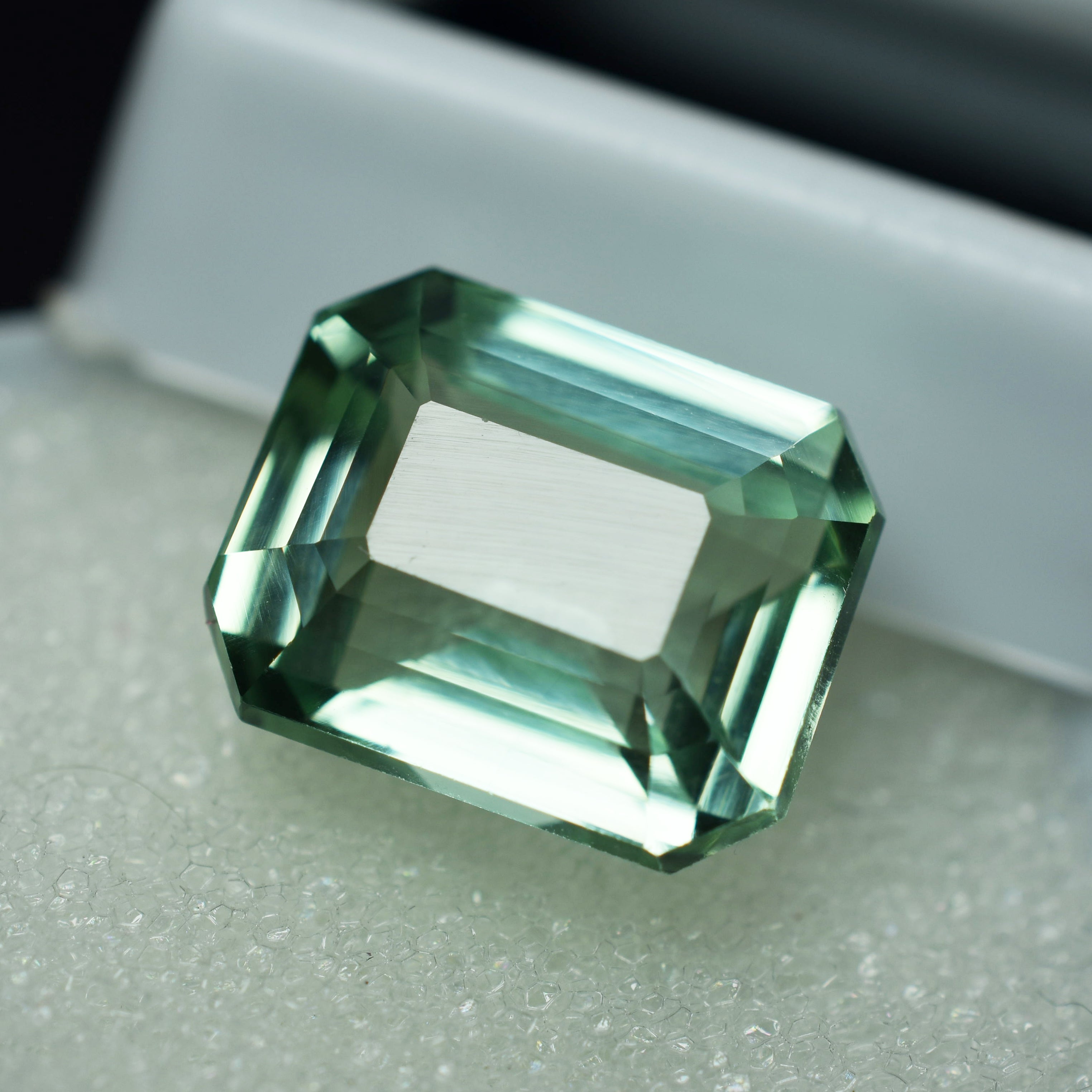 Sapphire Gemstone Natural 10.90 Ct MONTANA Sapphire BLUISH GREEN Emerald Cut CERTIFIED Loose Gemstone