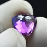 Certified Sri Lankan purple sapphire, 6.94ct, a beautiful color-change gemstone
