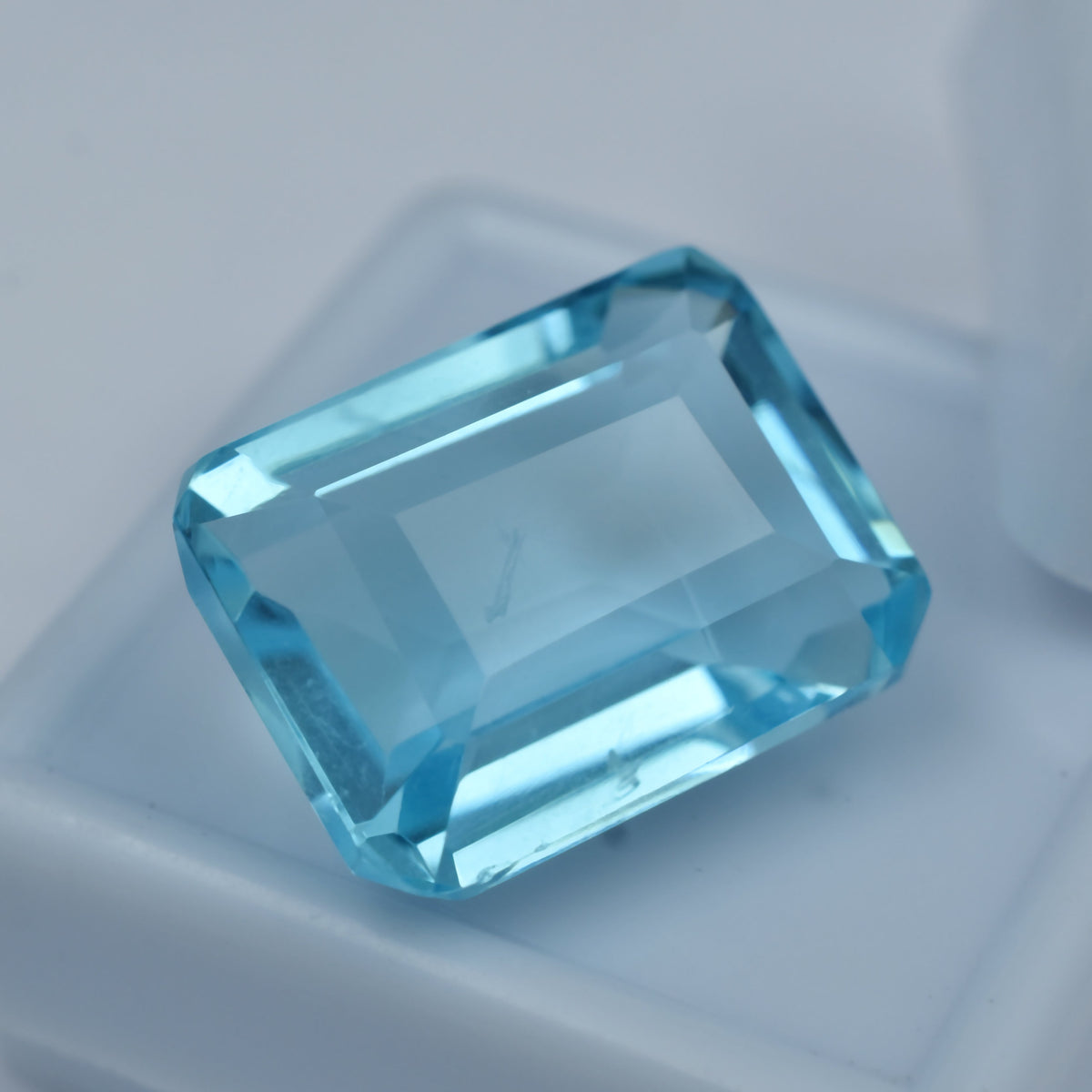 Aquamarine Gem Improve Harmony and Balance | Natural Emerald Cut 14.99 Ct Certified Blue Aquamarine Loose Gemstone Pendant Size Gem , Gift For Her