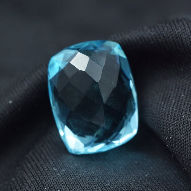 10 carat aquamarine