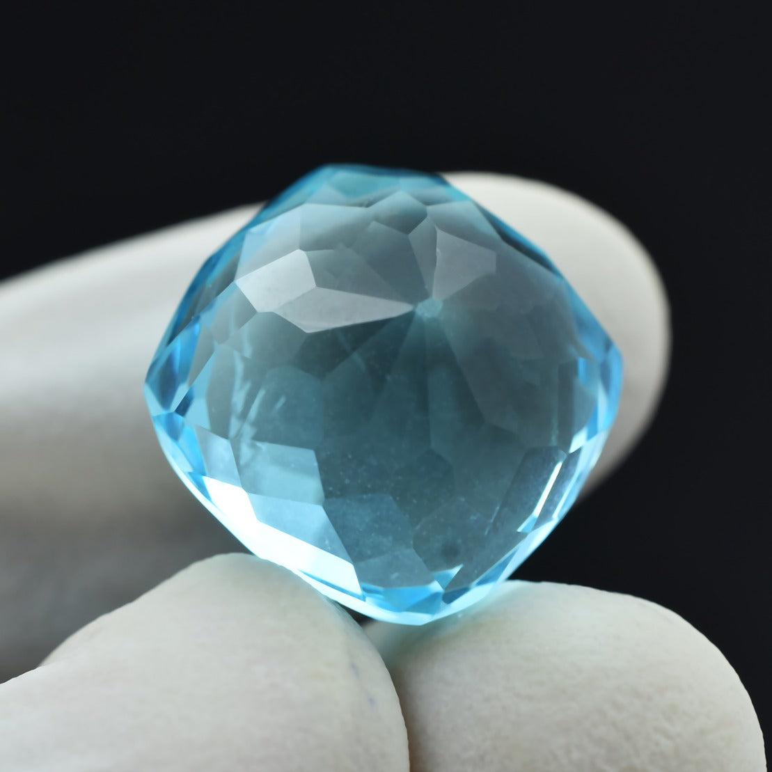 AAA Flawless Blue Aquamarine 12.85 Carat Loose Square Cushion Cut, Gemstone Brazilian Aquamarine Cut Stone Genuine Jewelry Making Gemstone And Excellent quality For Gift