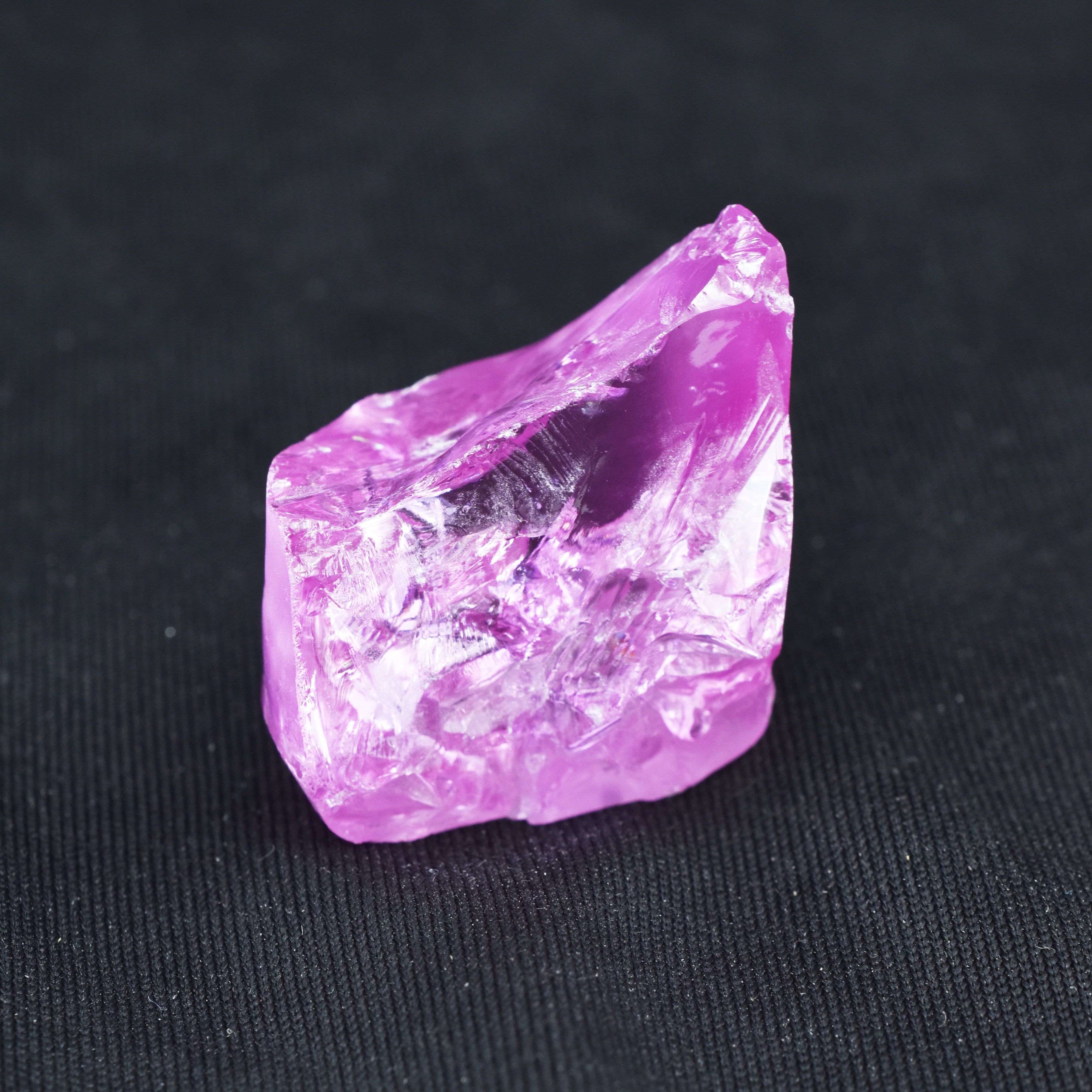 Best Cambodia Rough 53.45 Ct Pink Zircon Natural Uncut Rough Certified Loose Gemstone Zircon Rough