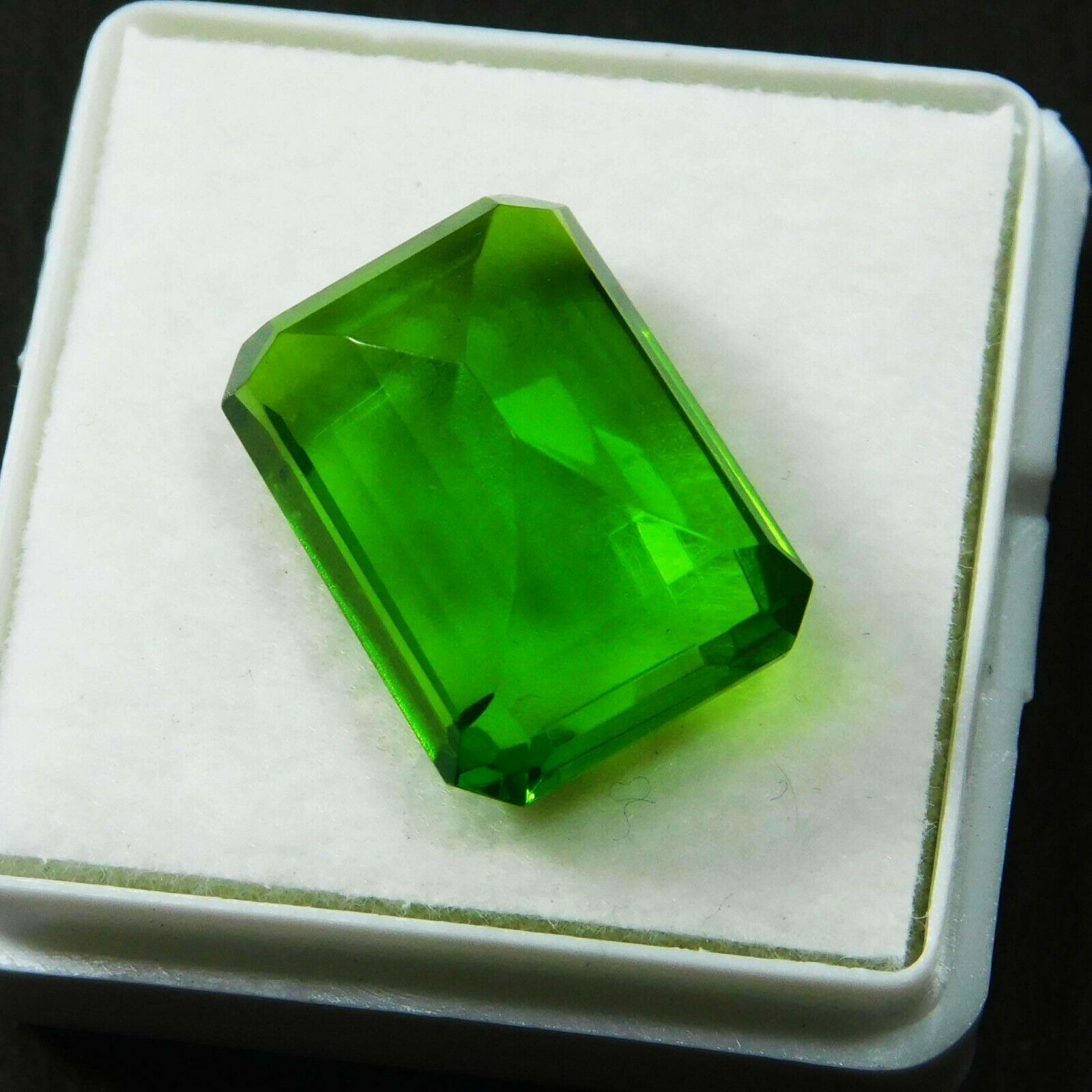 Natural A++ Green Emerald Cut Pretty 10.23 Ct Peridot CERTIFIED Loose Gemstone