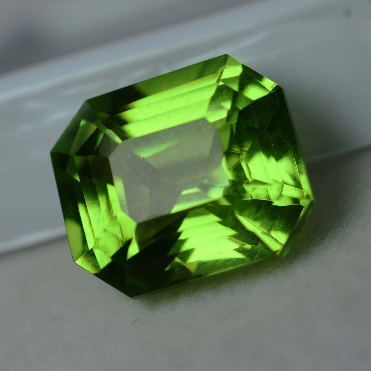 Green Peridot 10.80 Ct Natural Emerald Cut Genuine Rare CERTIFIED Loose Gemstone