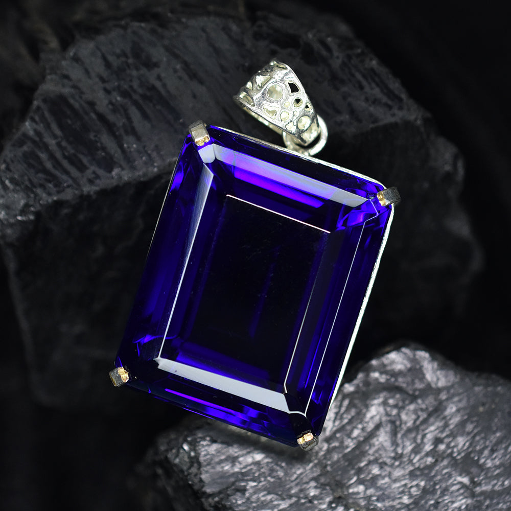 silver sapphire pendant India