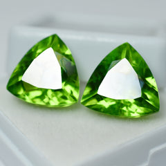 Rare Peridot Green CERTIFIED 16.00 Ct Natural Trillion Cut Loose Gemstone Pair