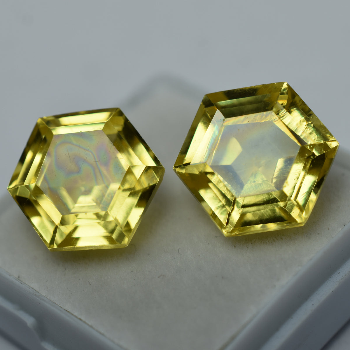 CERTIFIED Yellow Sapphire Fancy Shape 18.56 Carat Pair Natural Loose Gemstone